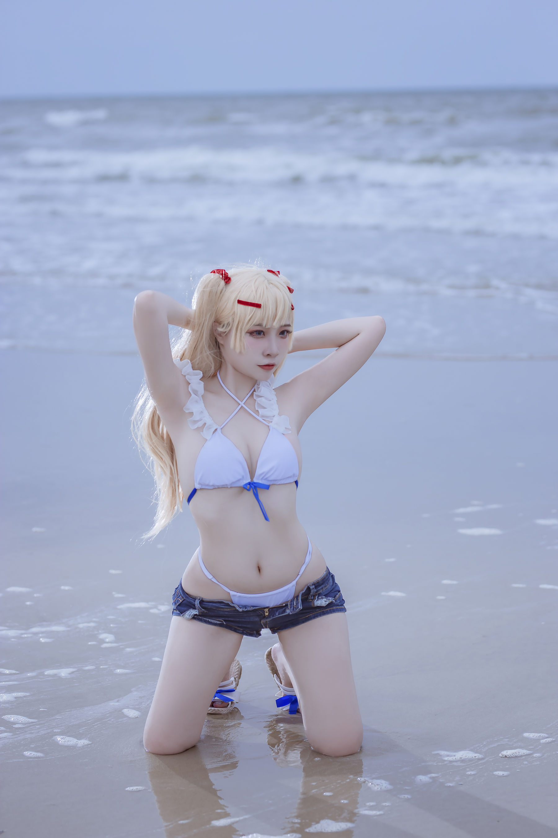 [福利COS] 人气Coser二佐Nisa - 碧蓝 苏塞克斯泳装