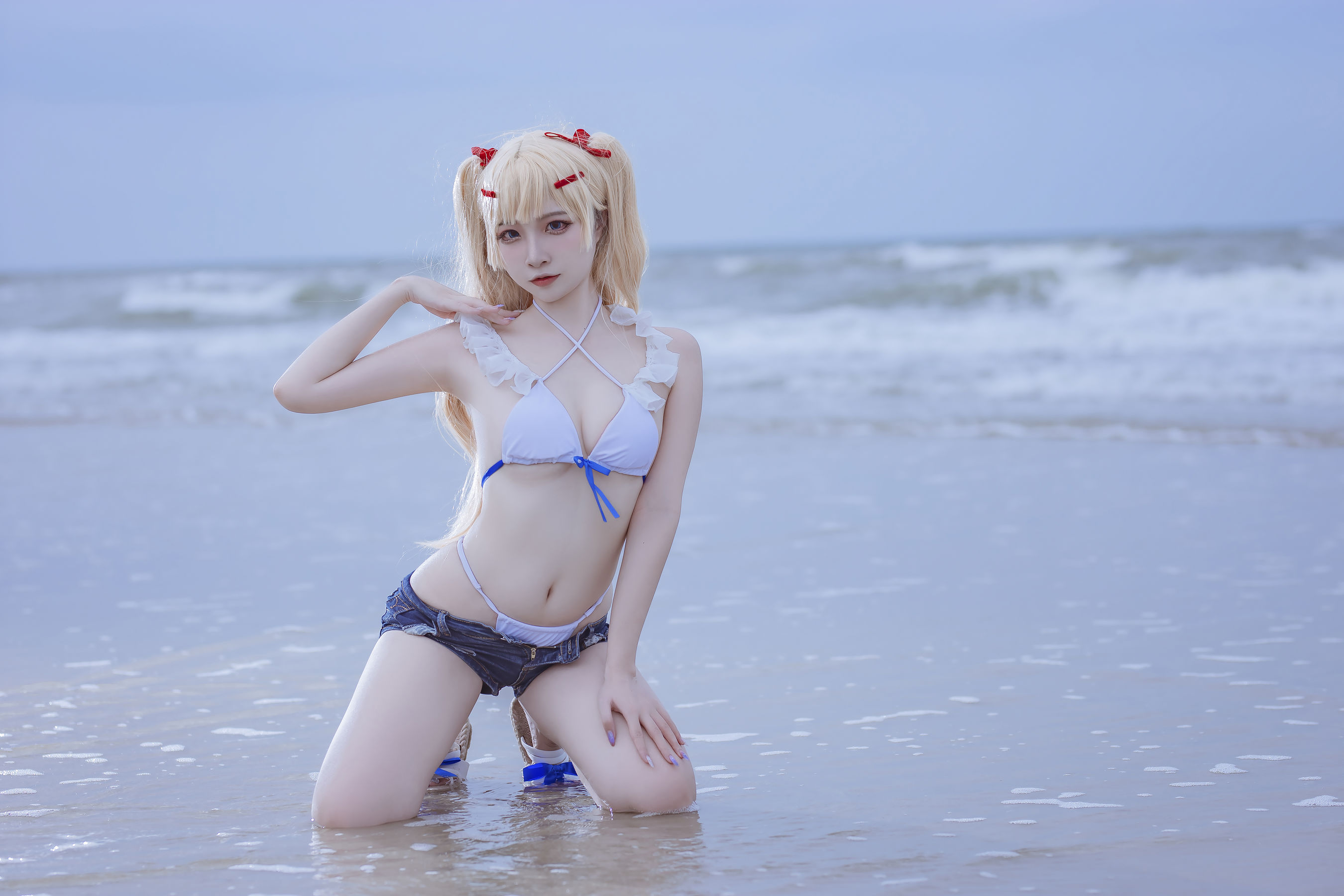[福利COS] 人气Coser二佐Nisa - 碧蓝 苏塞克斯泳装