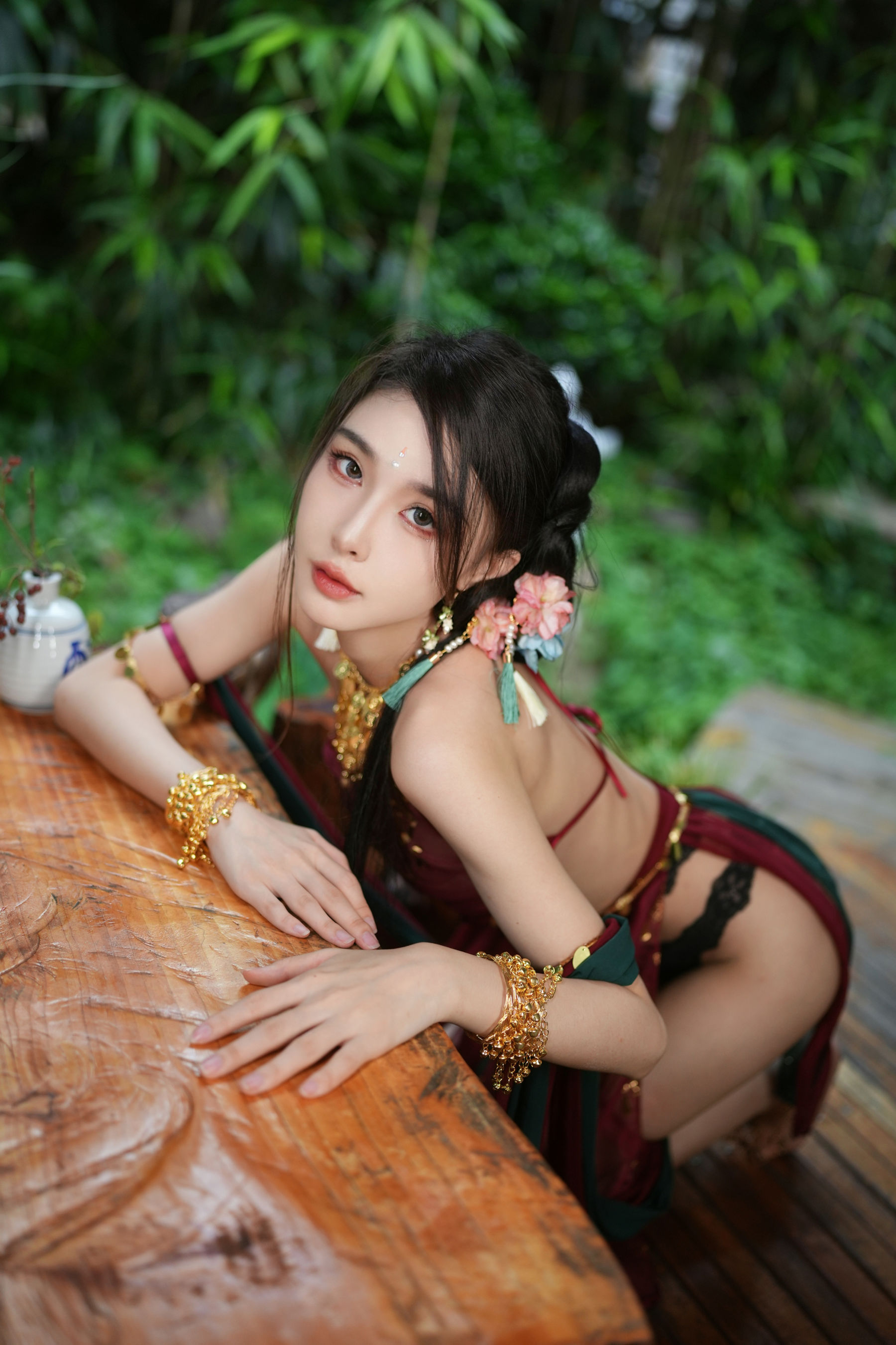 [福利COS] 余多多Dudu - 妲己的古风诱惑力