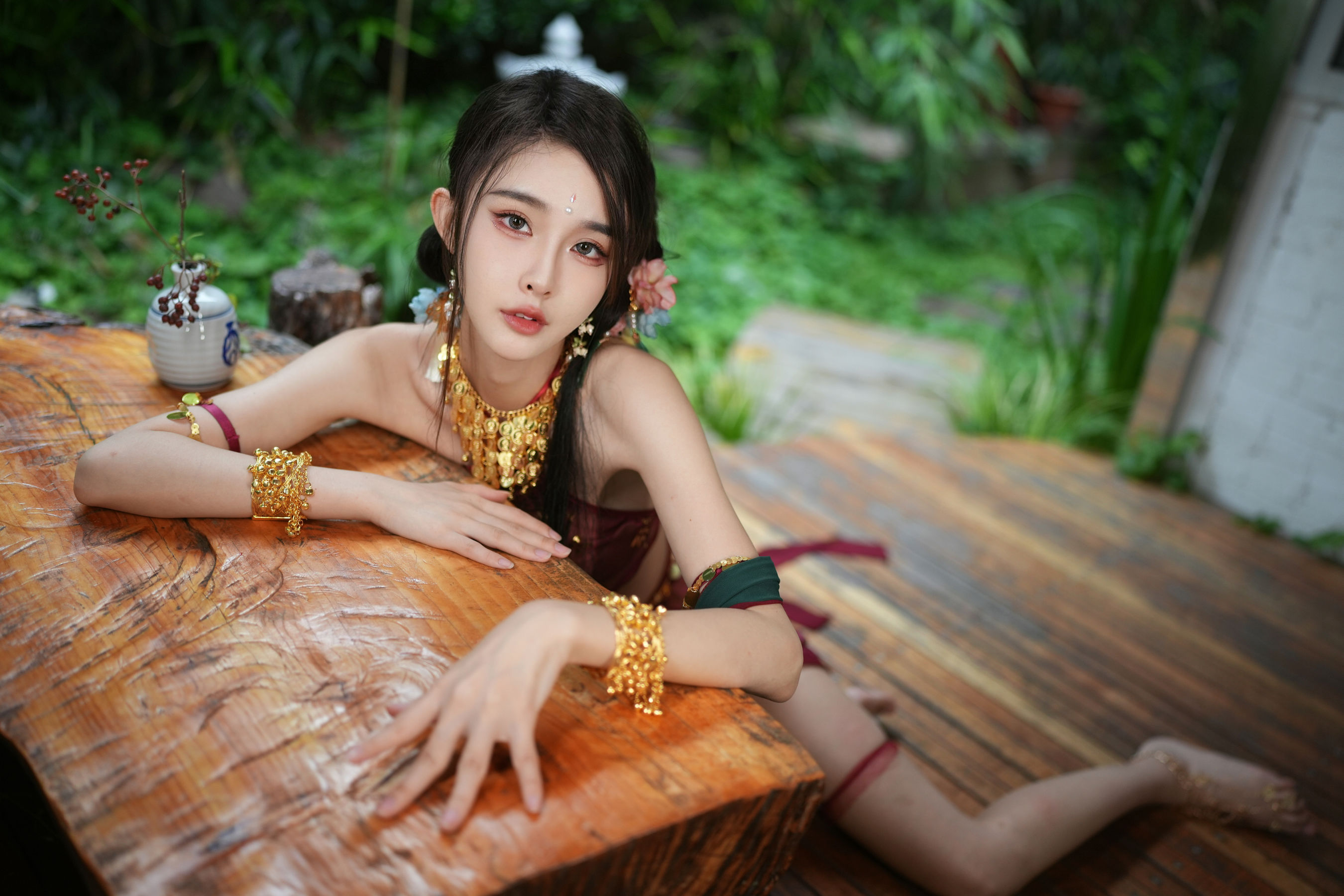 [福利COS] 余多多Dudu - 妲己的古风诱惑力