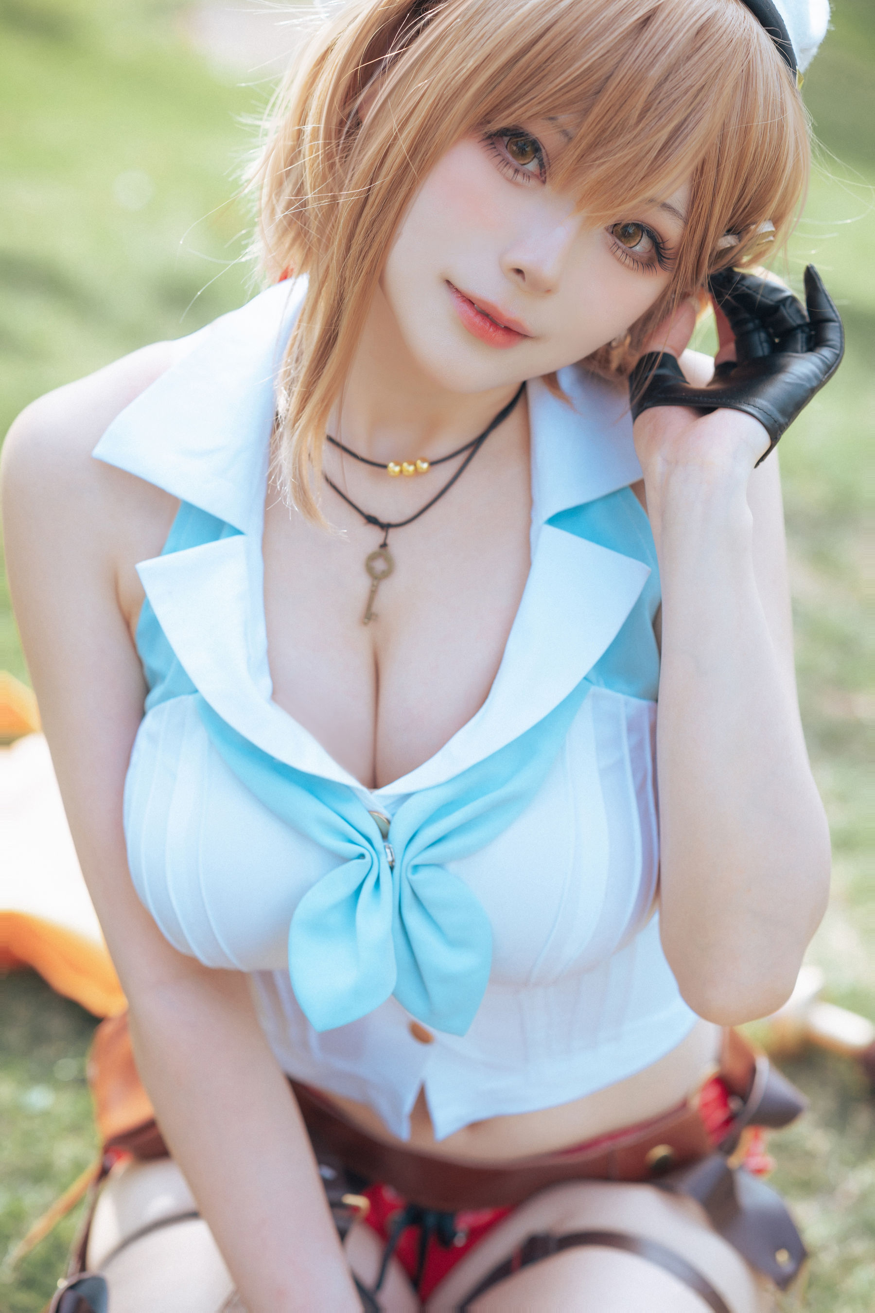 [福利COS] 动漫博主w百合欧皇子w - 碧蓝航线莱莎