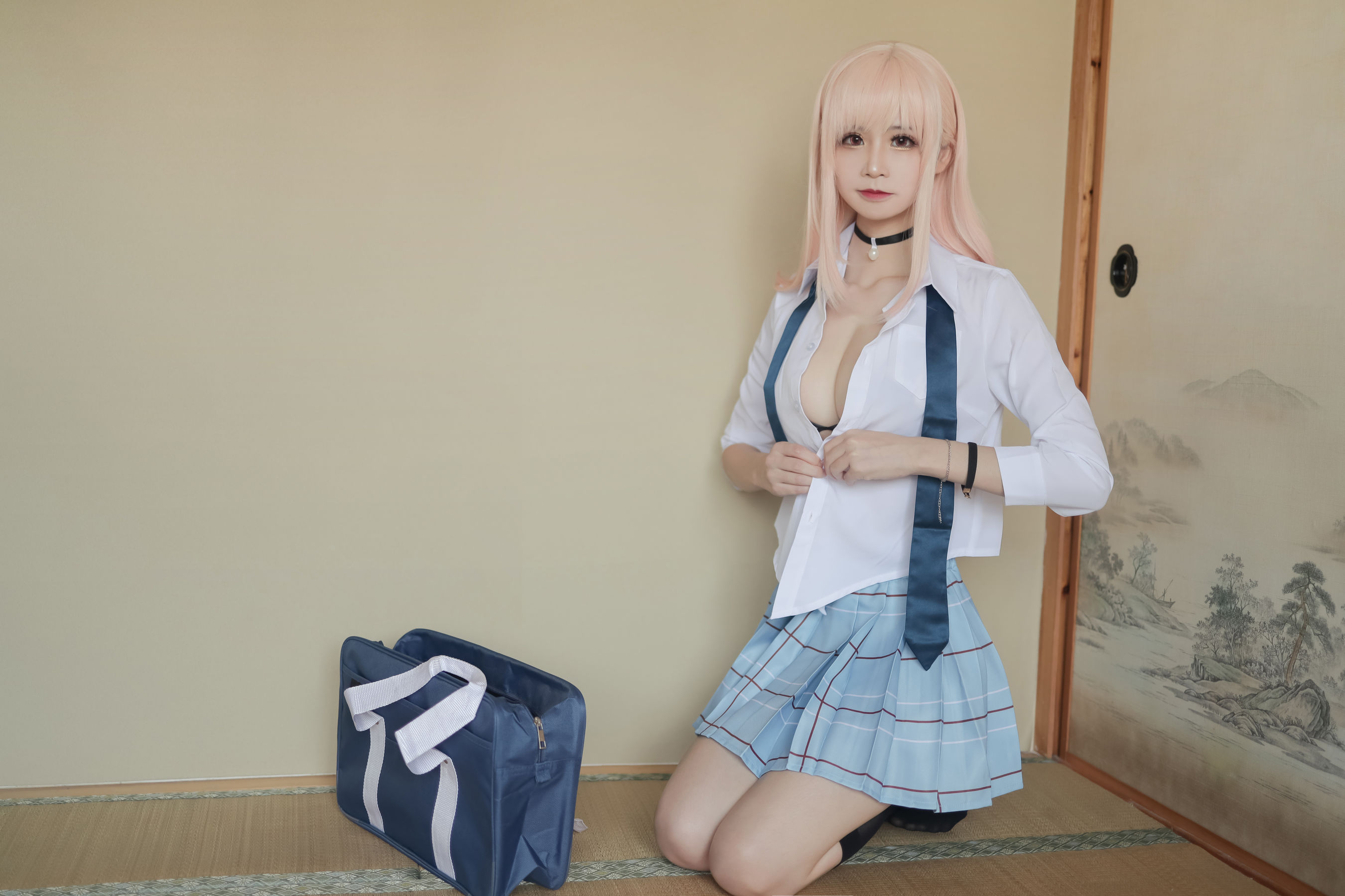 [福利COS] 动漫博主爱老师_PhD - 喜多川海梦 校服 泳装
