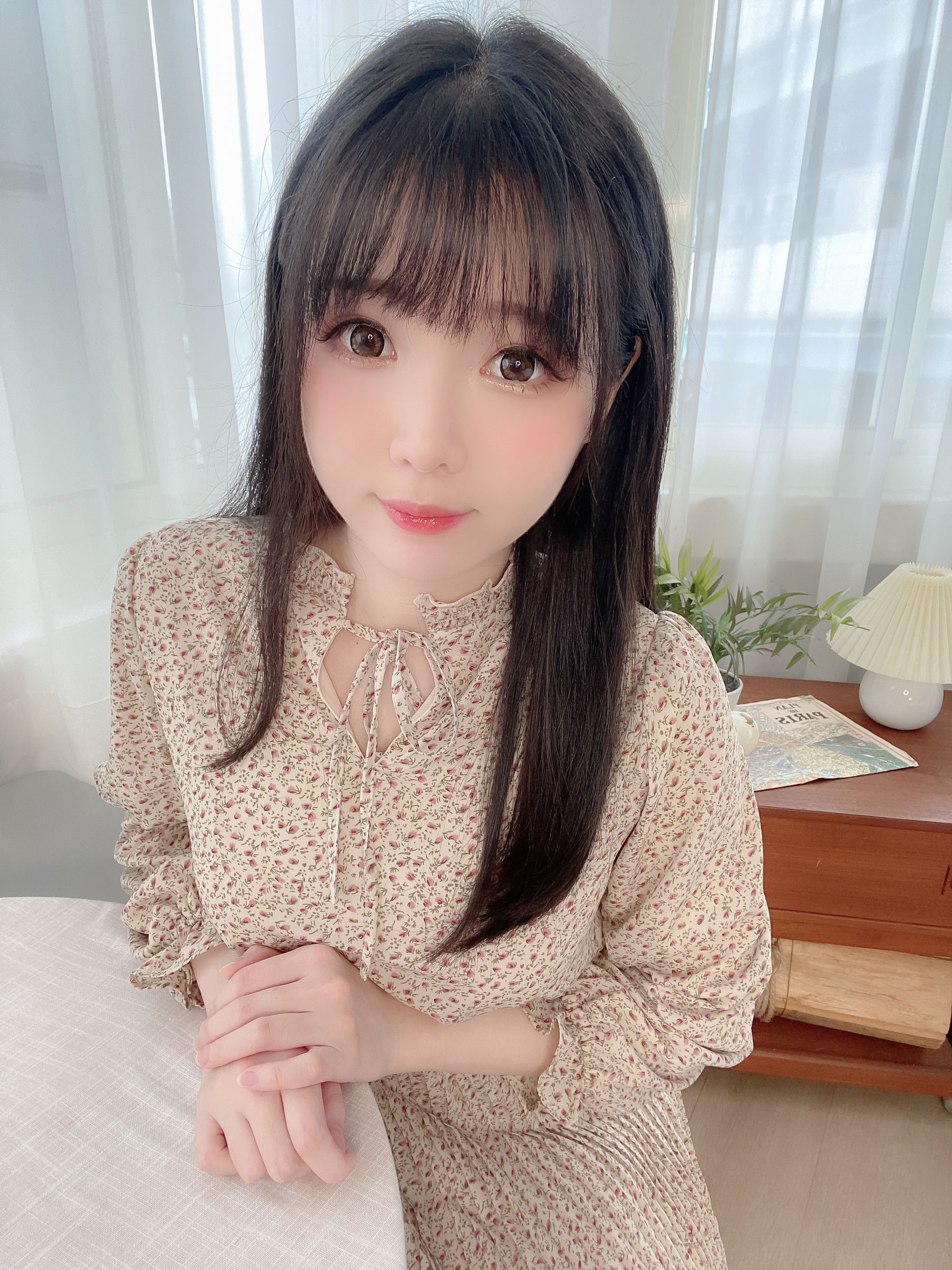 [福利COS] 微博妹纸霜月shimo[fantia] 2022-12-16 私服