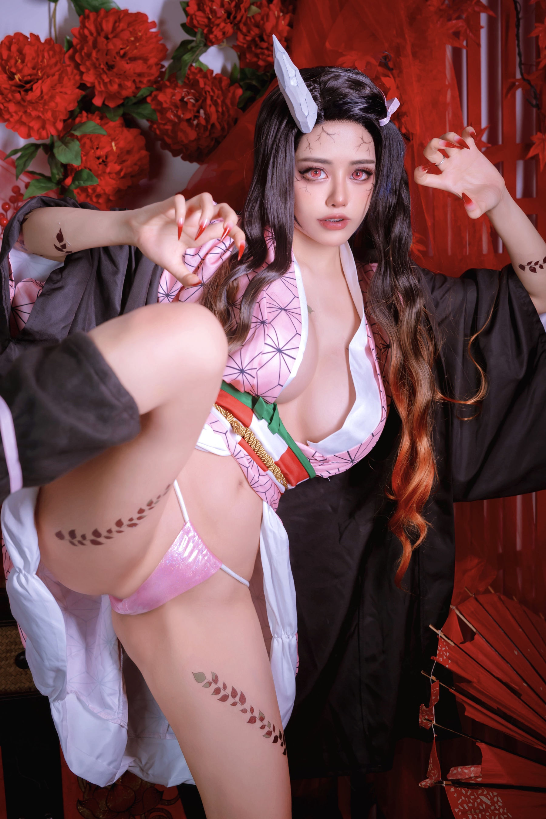 [福利COS] 日本性感萝莉Byoru - Nezuko
