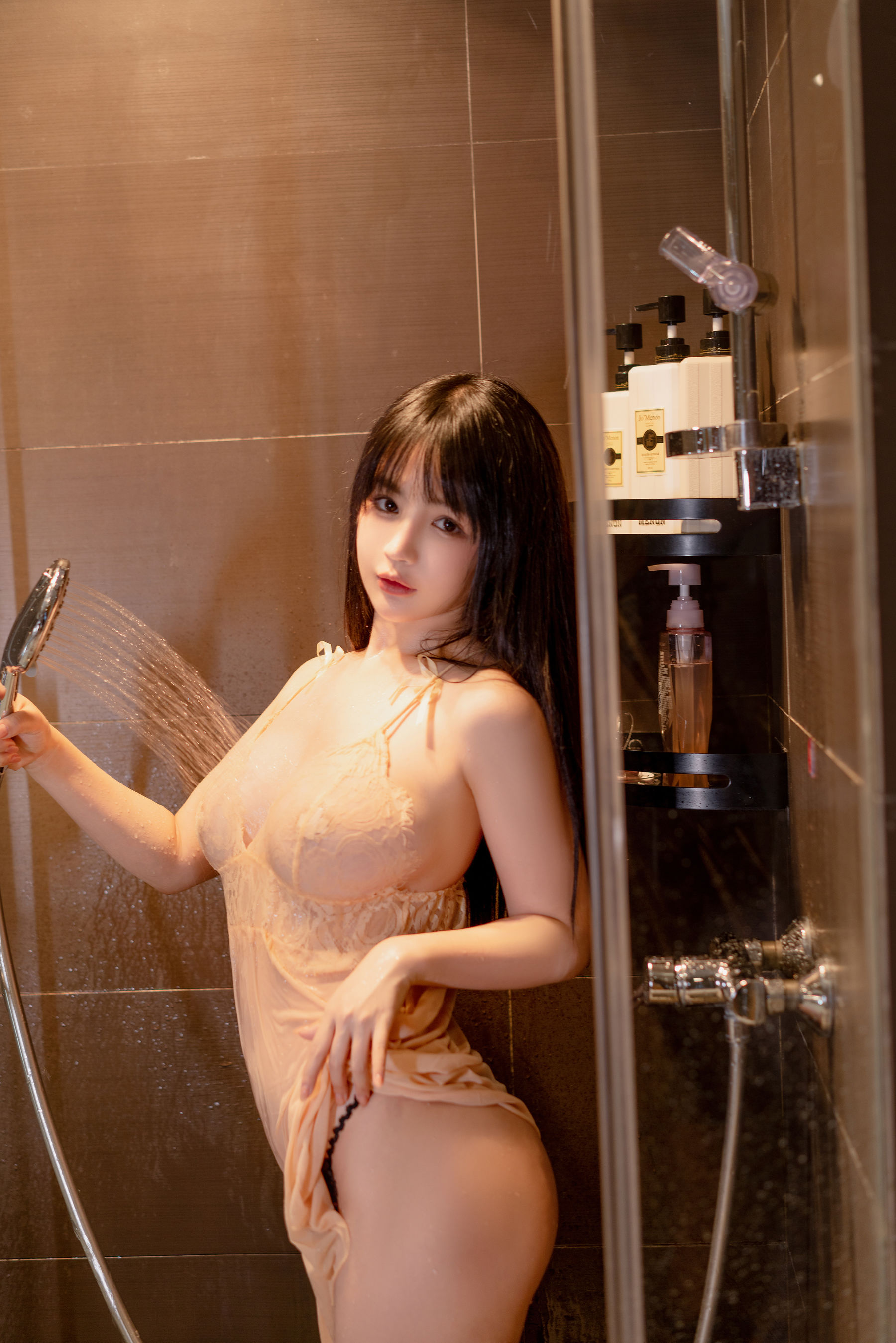 [福利COS] 桜井宁宁 - 人妻太太