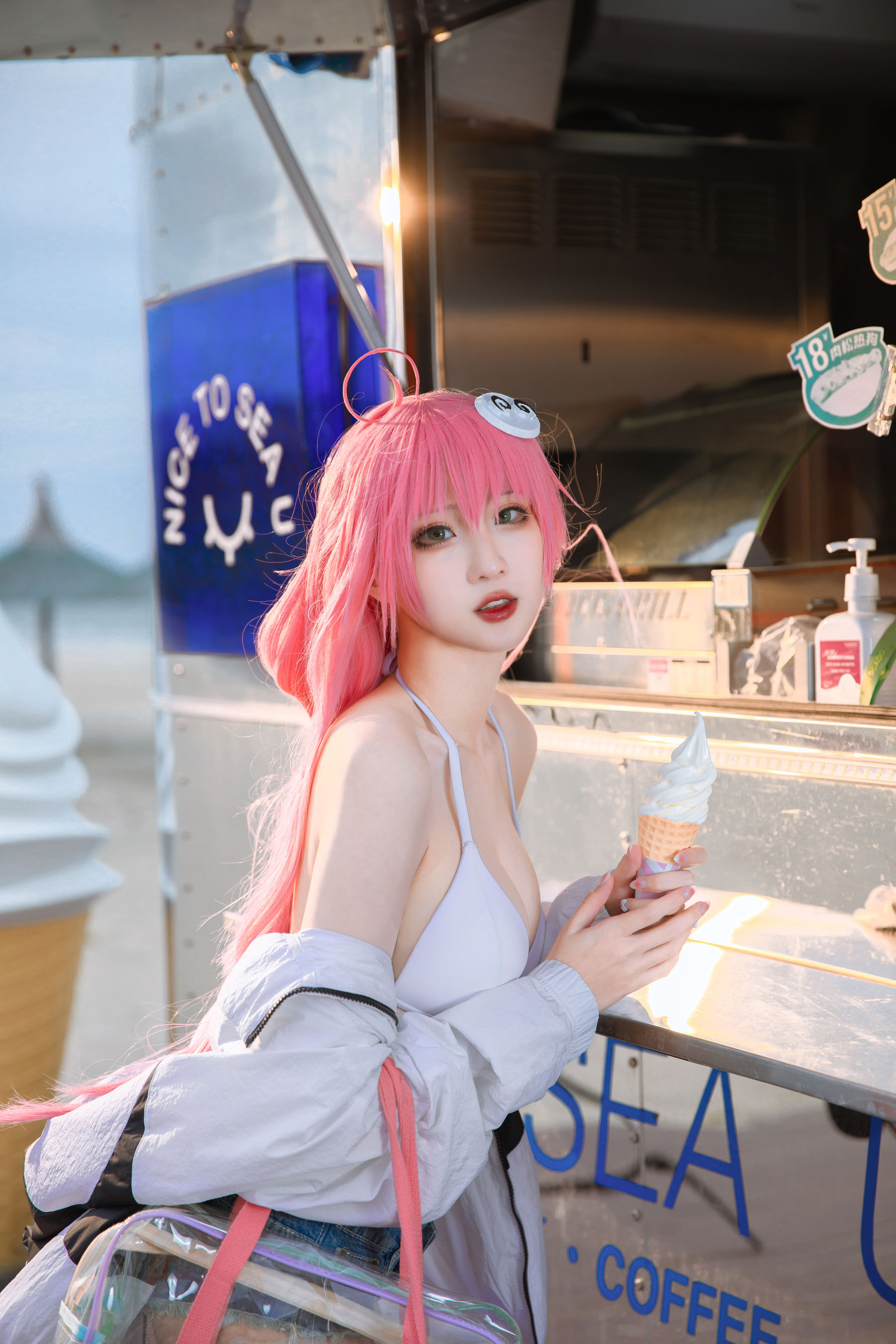 [福利COS] 瓦斯塔亚小龙虾 - 水着