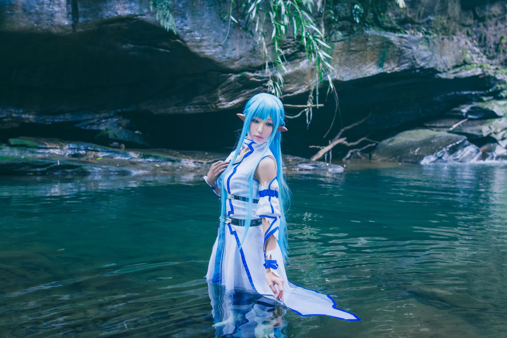 [福利COS] 白神泱 - 亚丝娜