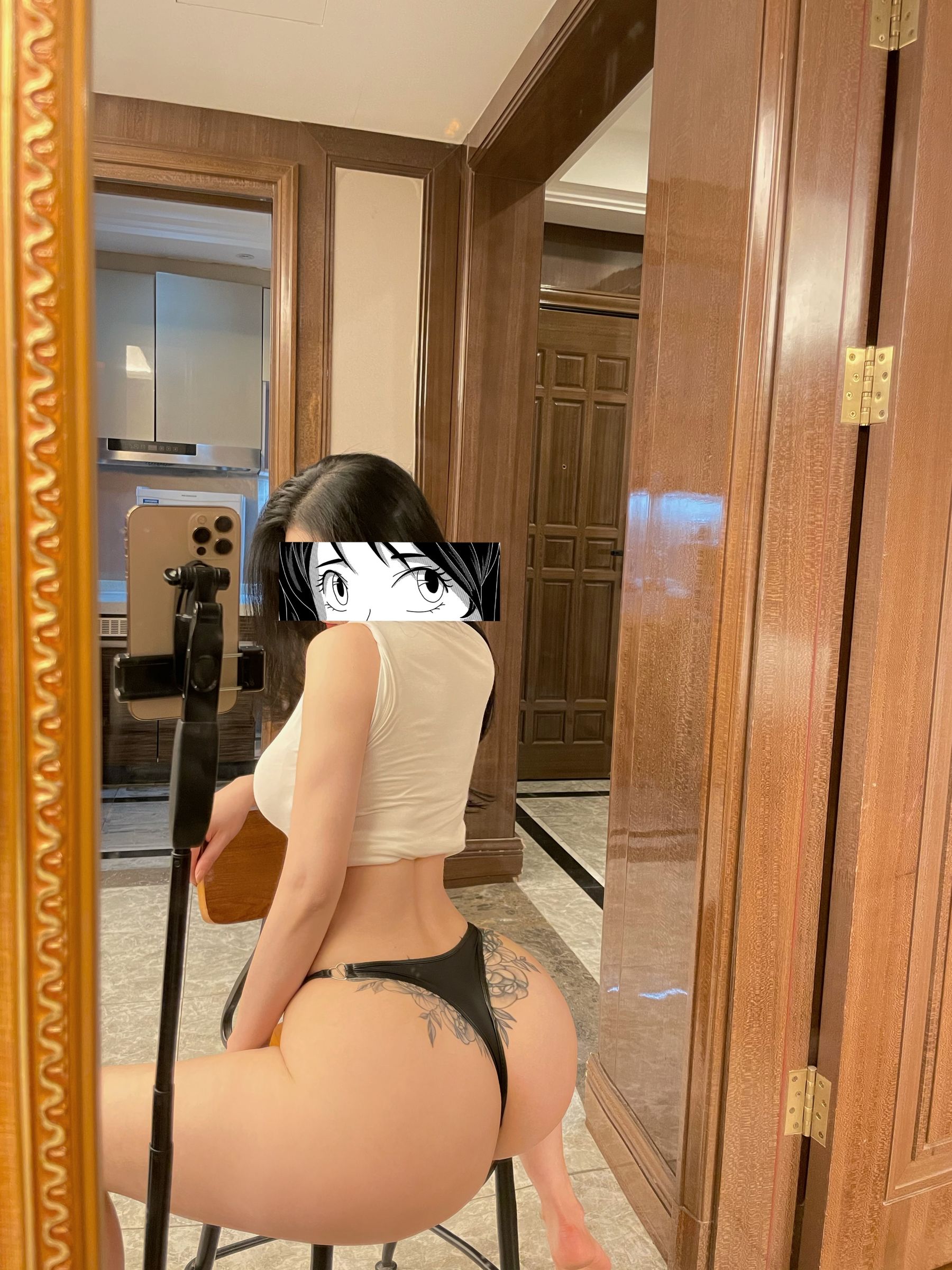 [福利COS] 美臀女神左公子666 微密圈VIP付费私拍美照合集2