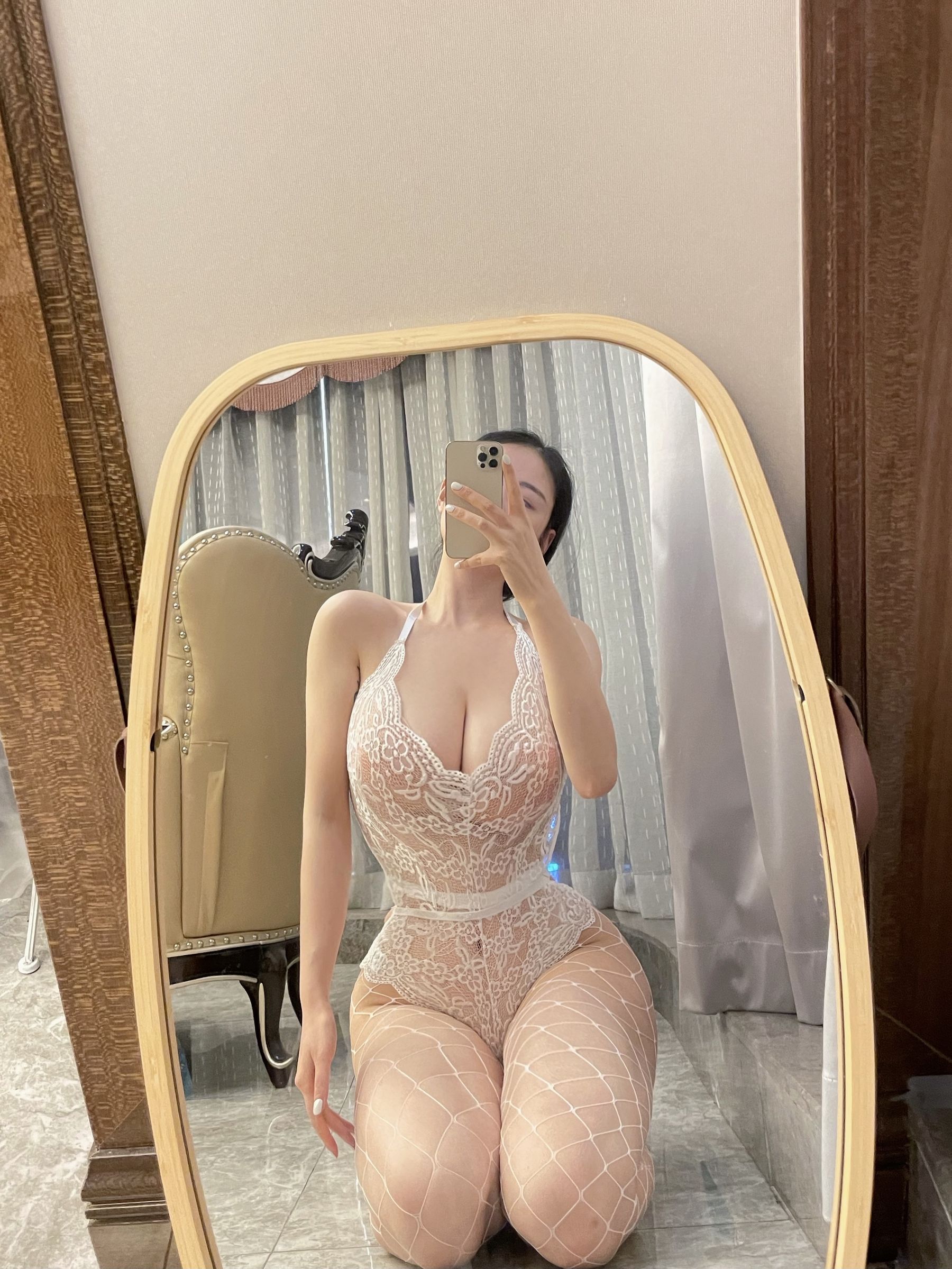 [福利COS] 美臀女神左公子666 微密圈VIP付费私拍美照合集2