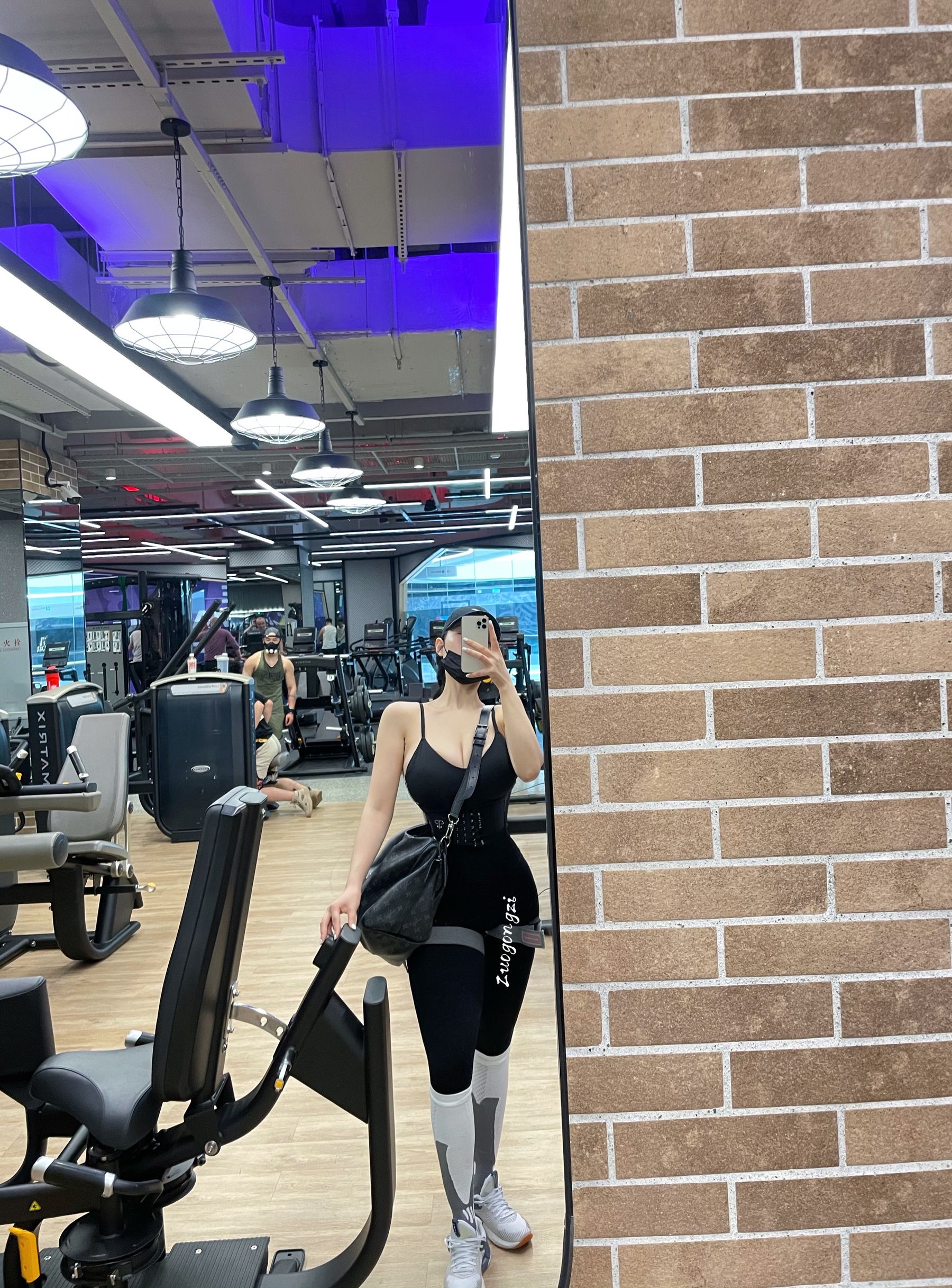 [福利COS] 美臀女神左公子666 微密圈VIP付费私拍美照合集2