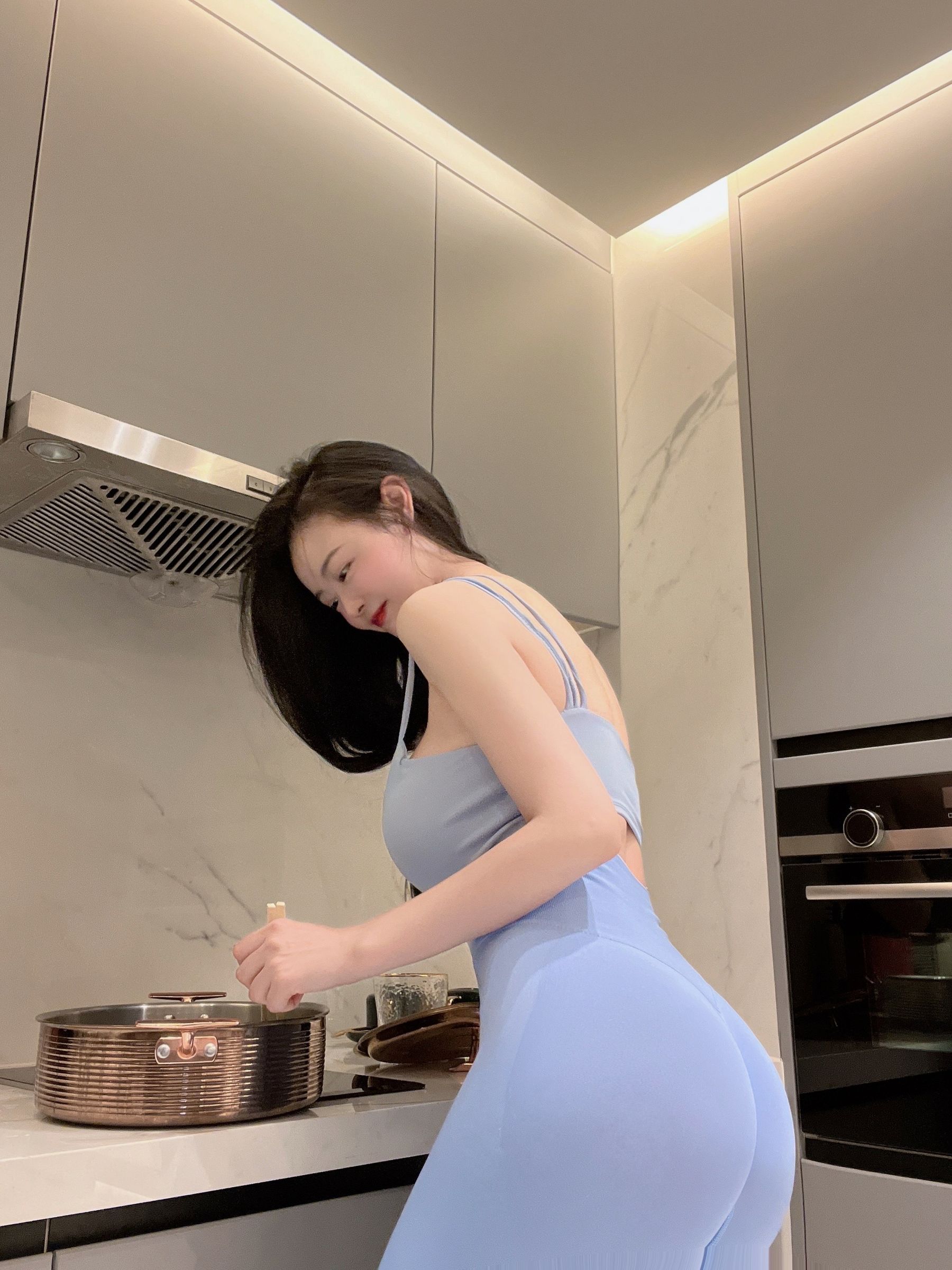 [福利COS] 美臀女神左公子666 微密圈VIP付费私拍美照合集2