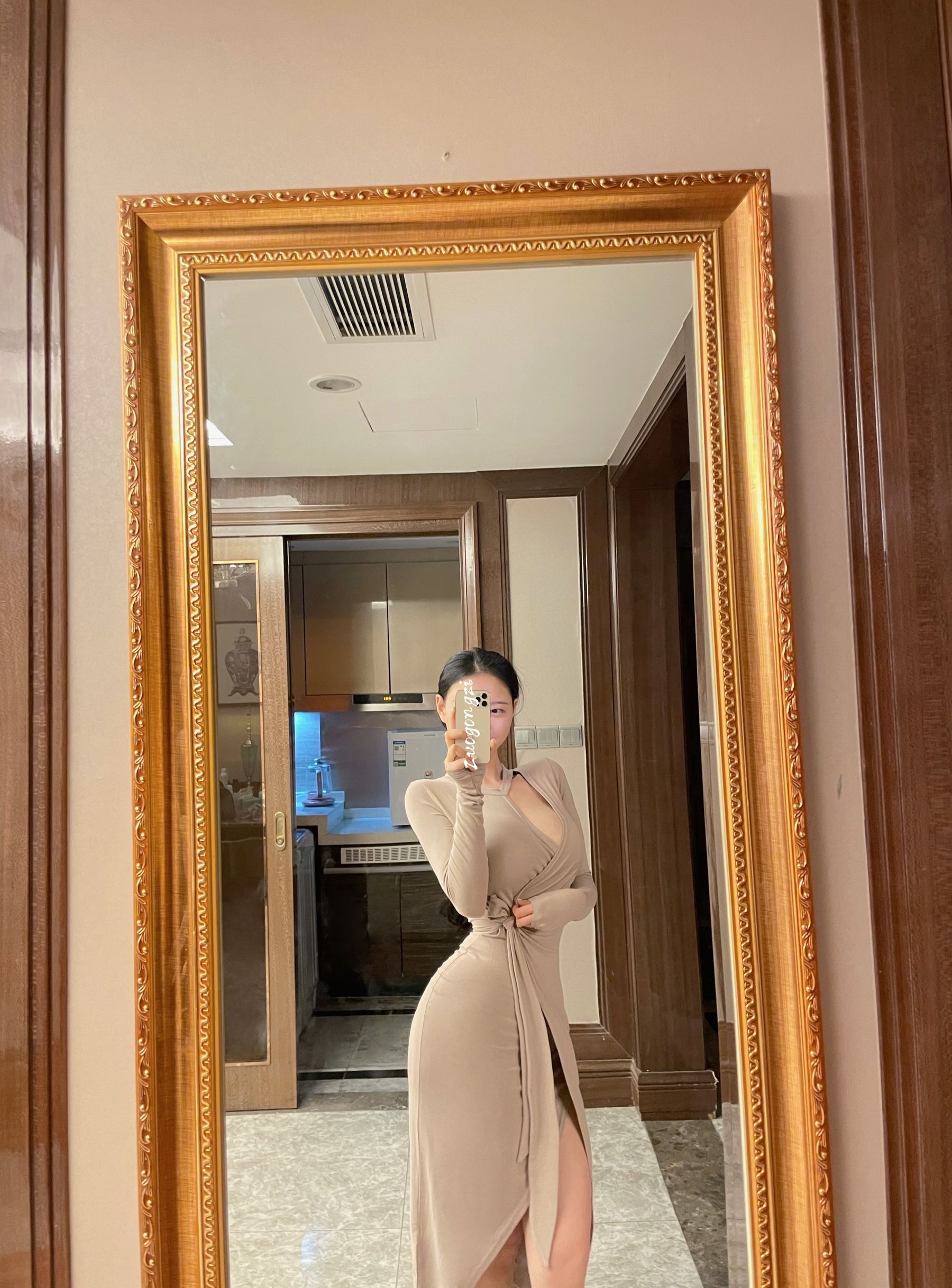 [福利COS] 美臀女神左公子666 微密圈VIP付费私拍美照合集2