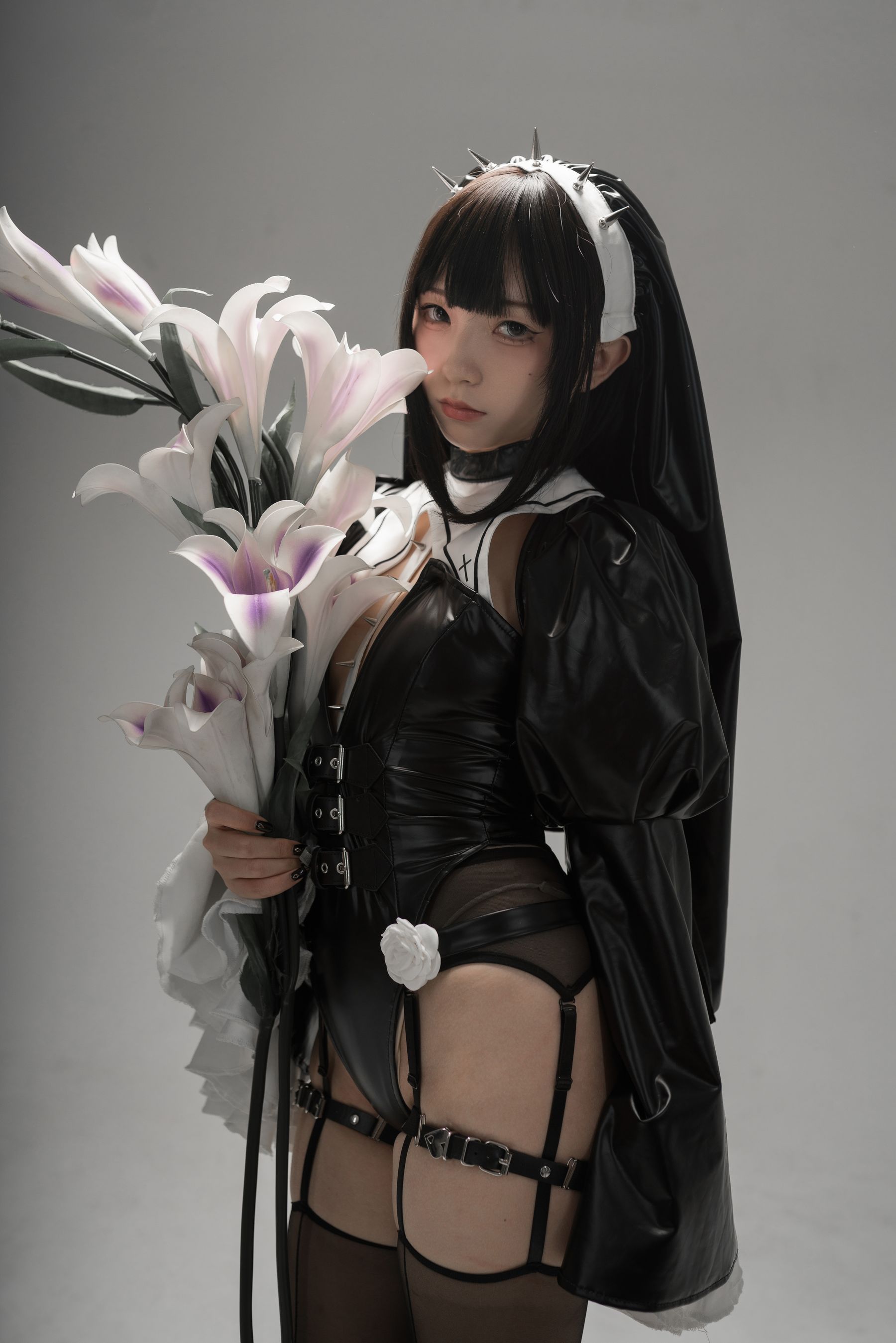 [福利COS] 花铃 - 杀戮修女