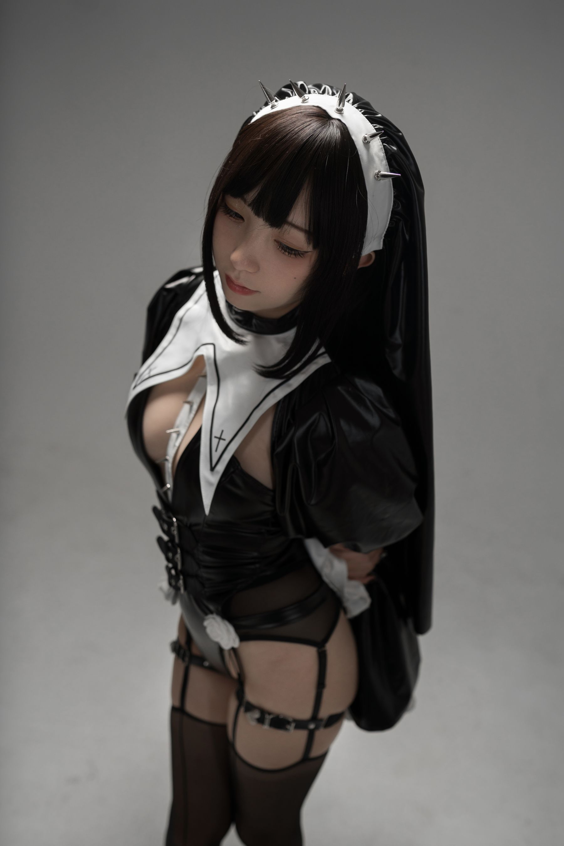 [福利COS] 花铃 - 杀戮修女