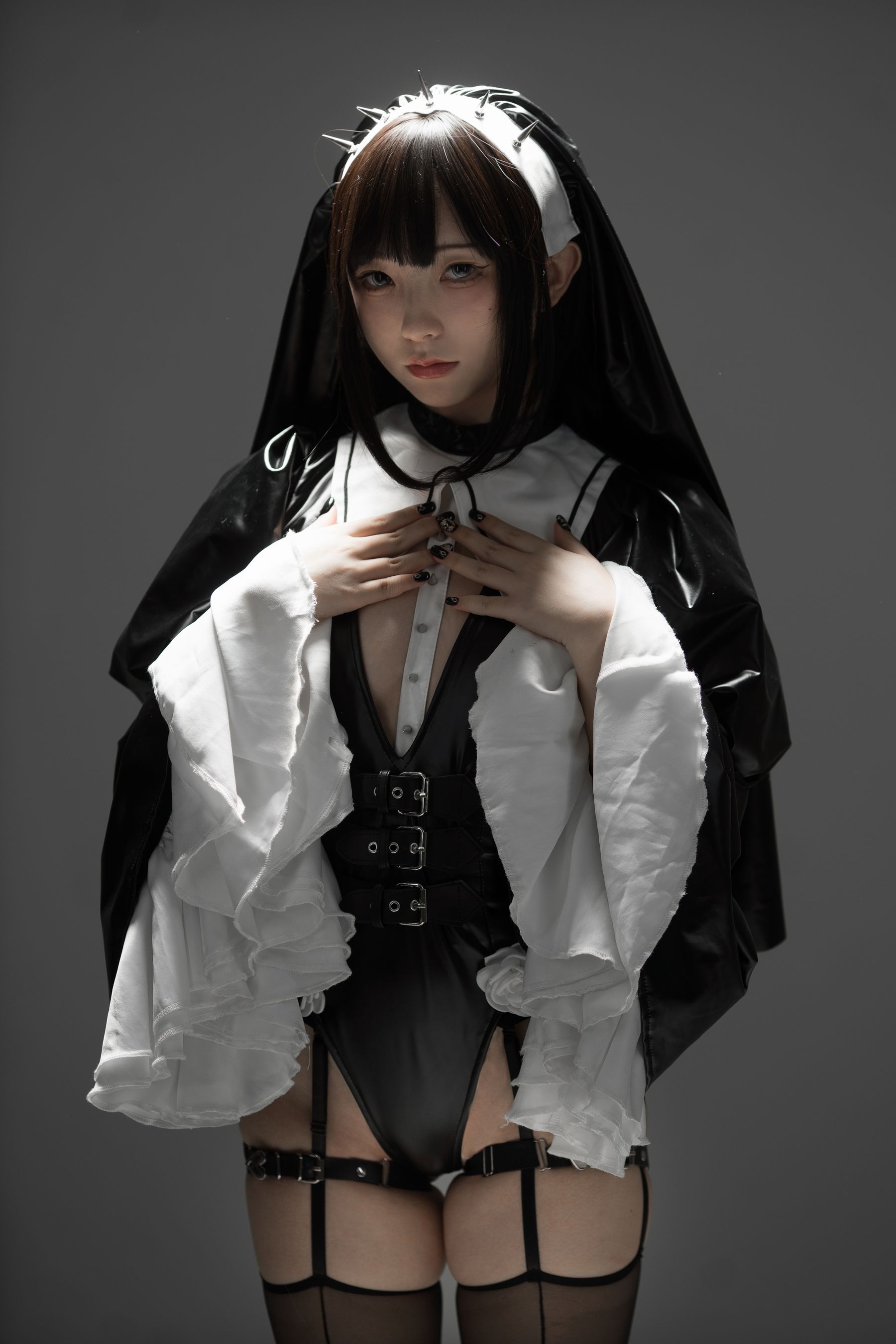 [福利COS] 花铃 - 杀戮修女