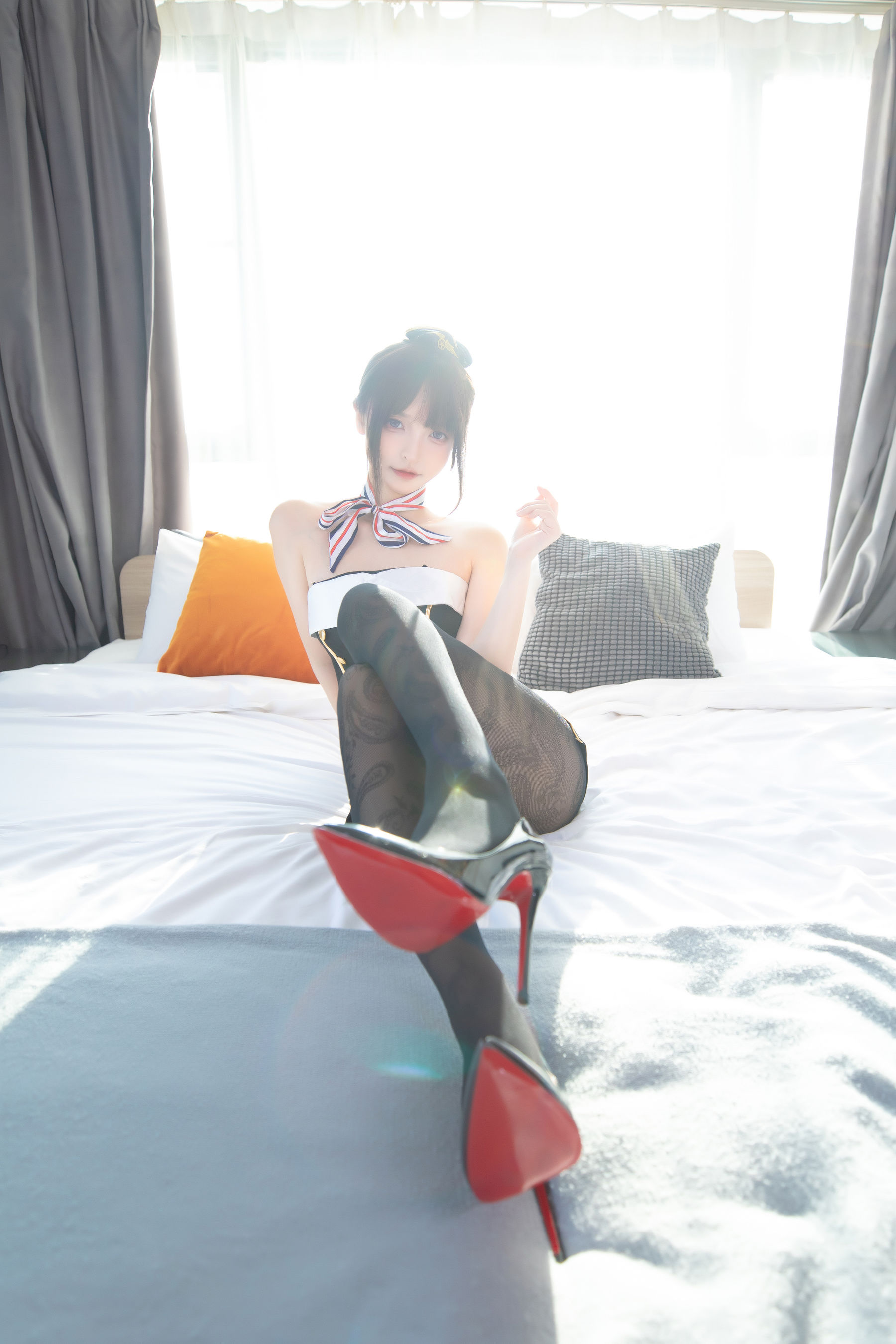 [福利COS] 萝莉神楽板真冬 空中邂逅