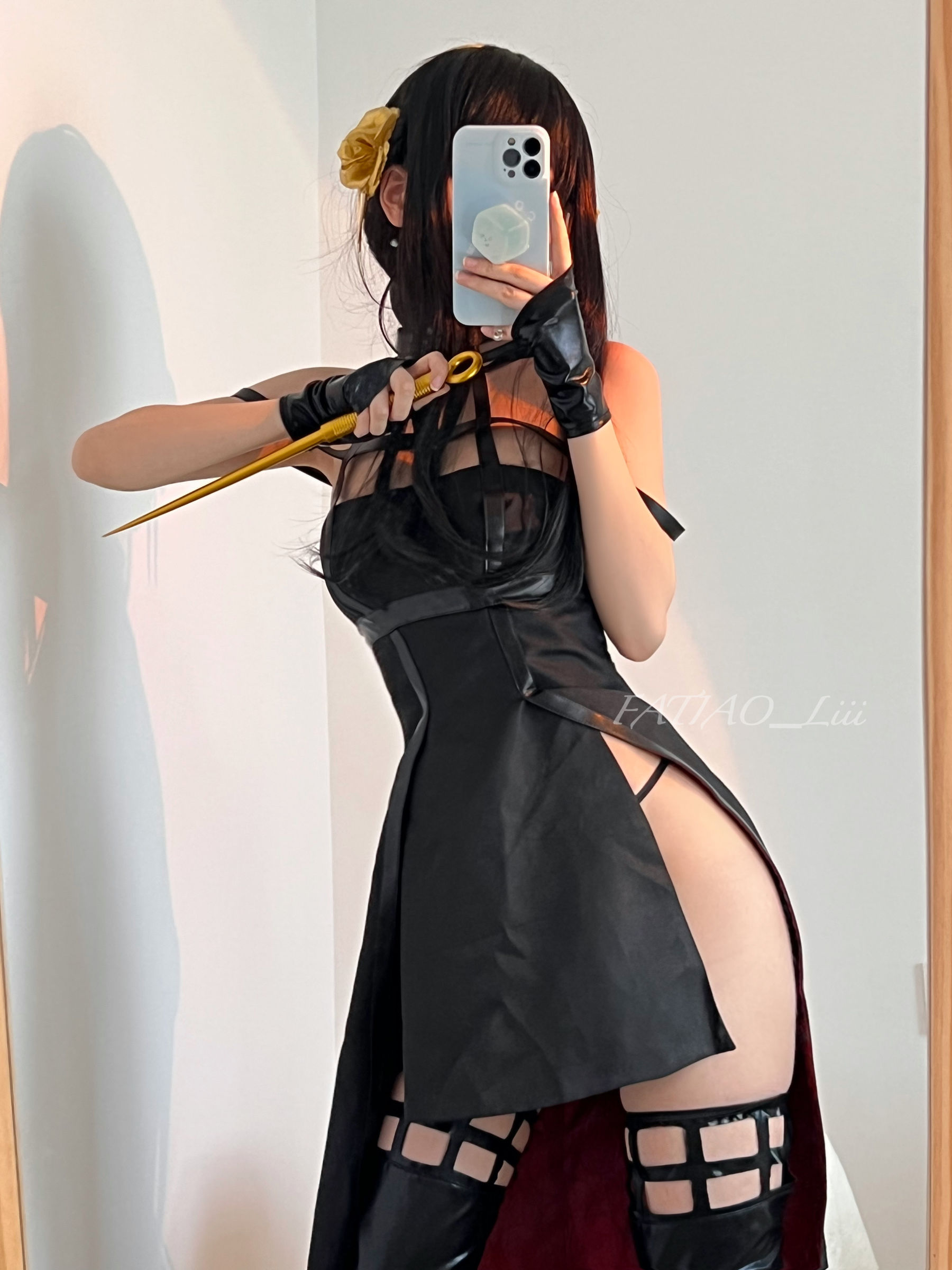 [福利COS] 迷之呆梨(发条少女) - 约尔太太