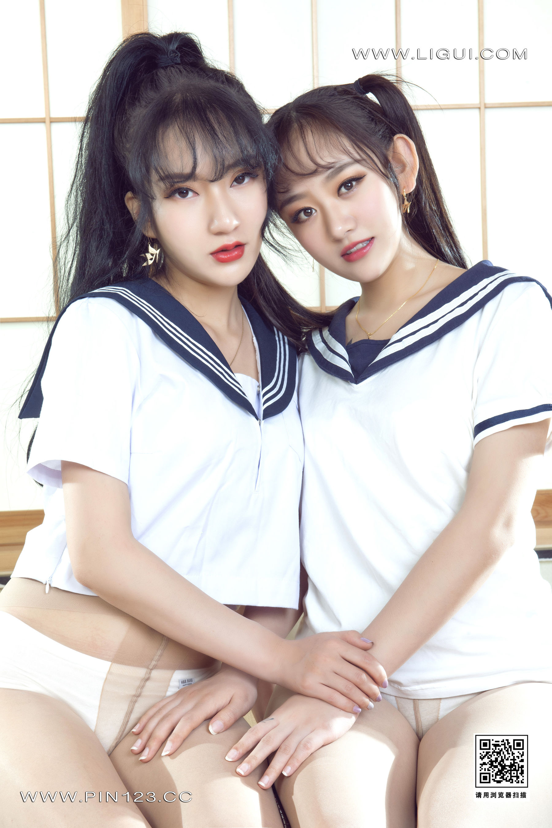 [Ligui丽柜]  小熊＆汐汐 双生花-花季岁月