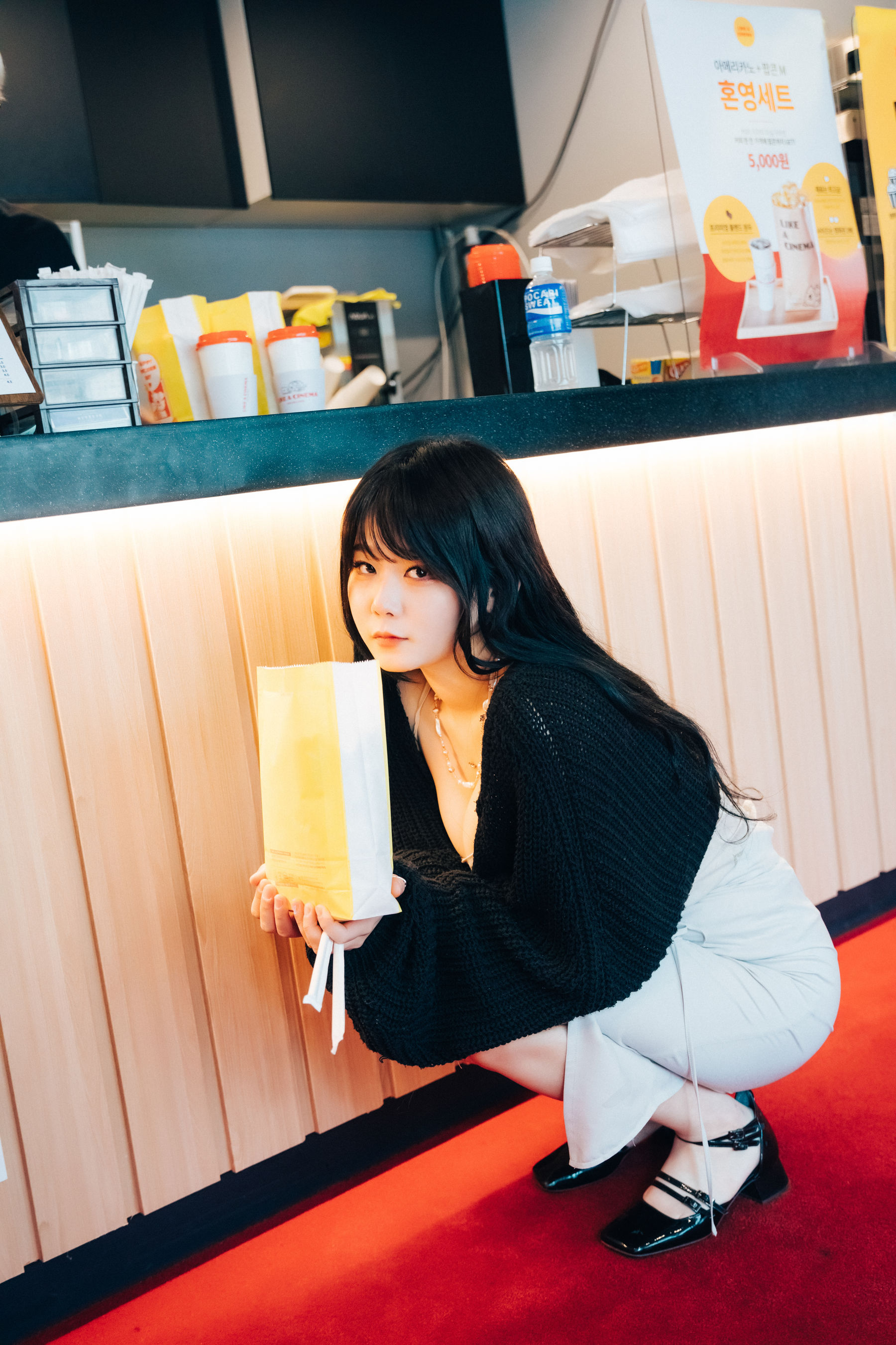 [LOOZY]  Zia - xxx in the theater S.Ver