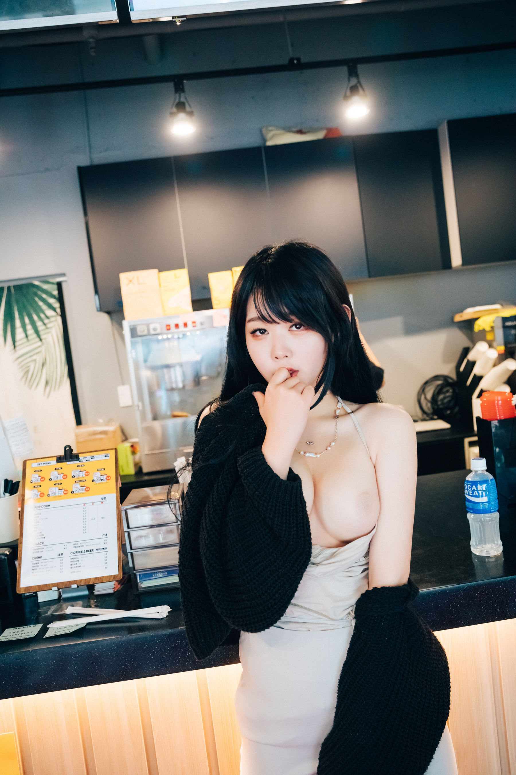 [LOOZY]  Zia - xxx in the theater S.Ver