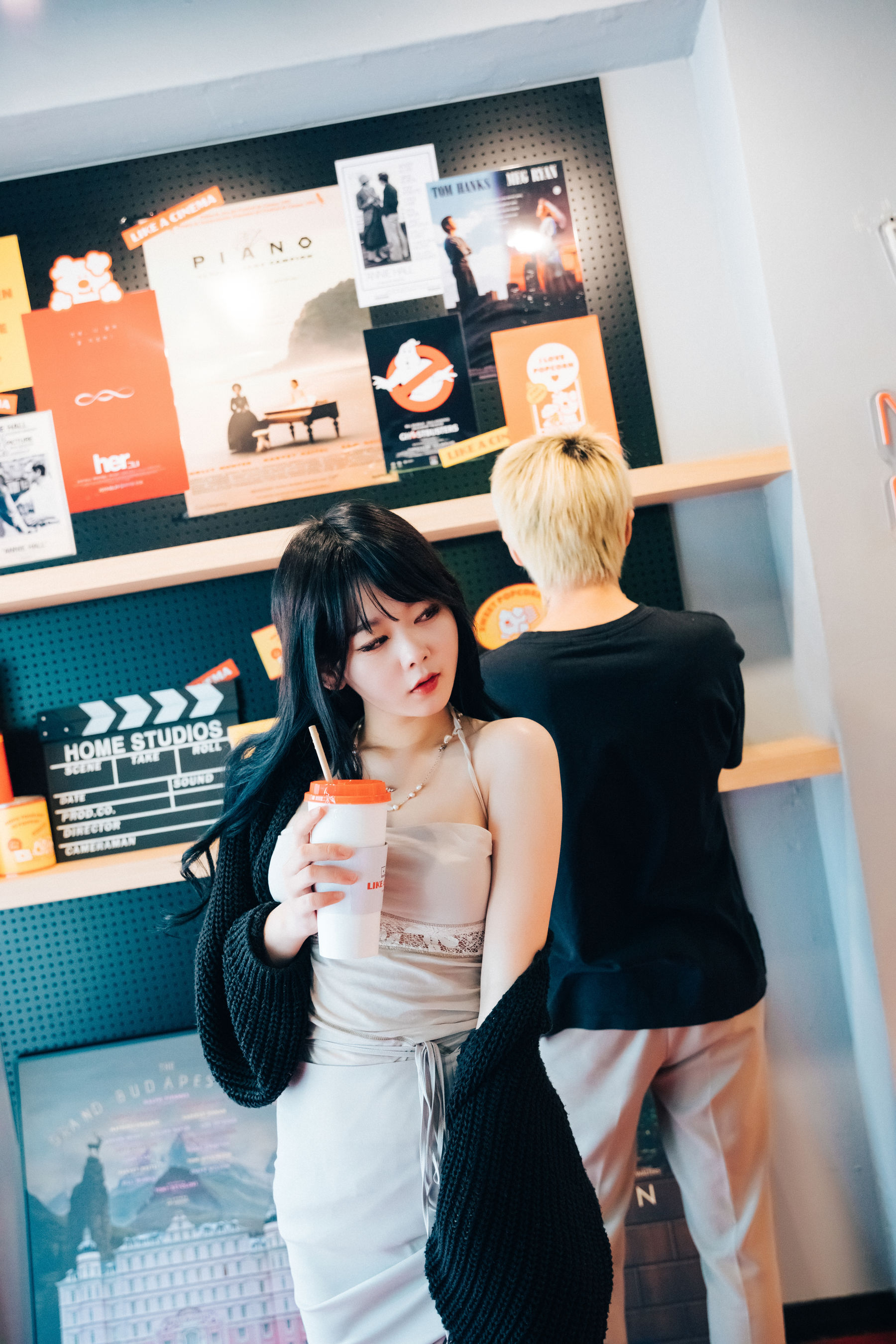 [LOOZY]  Zia - xxx in the theater S.Ver