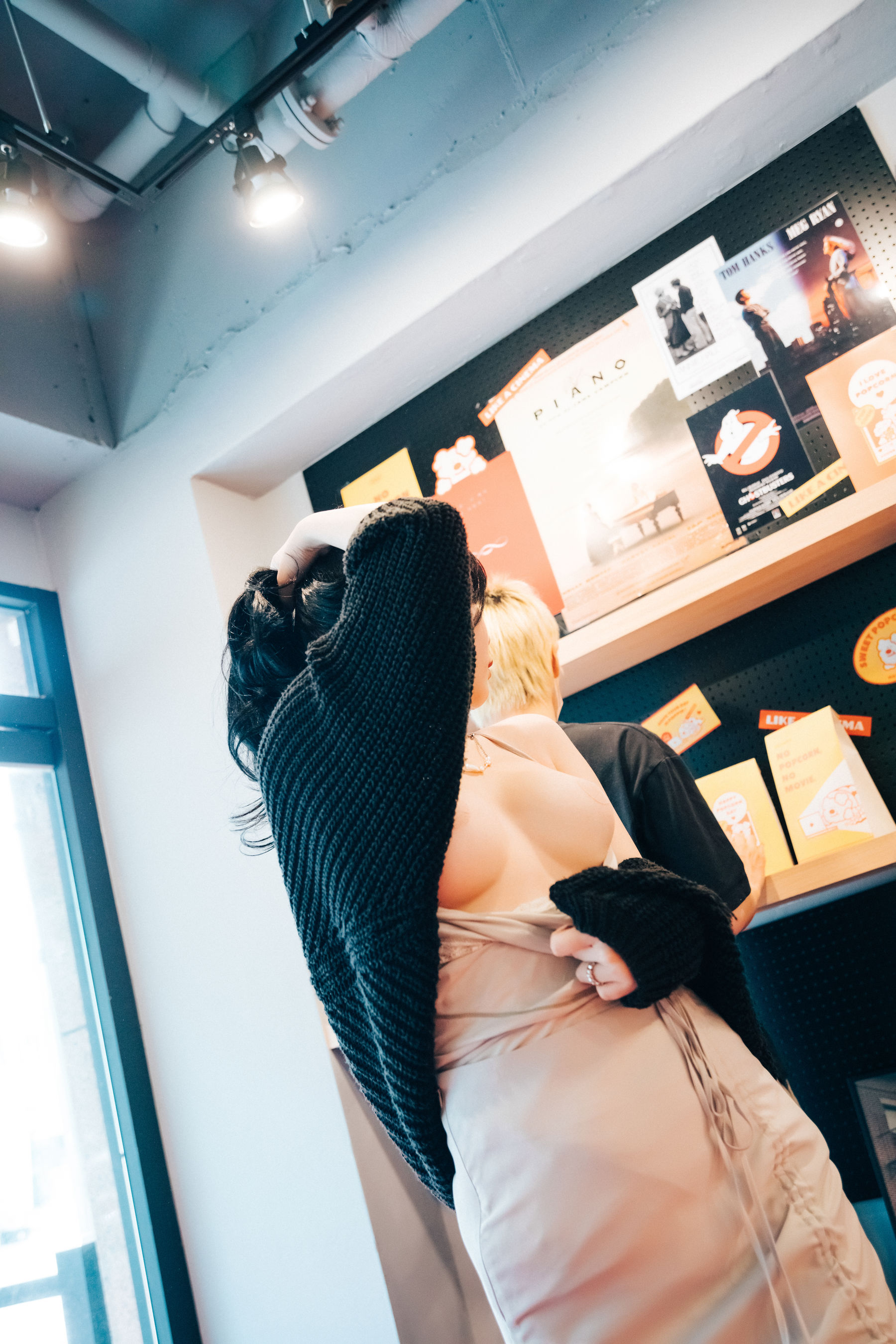 [LOOZY]  Zia - xxx in the theater S.Ver