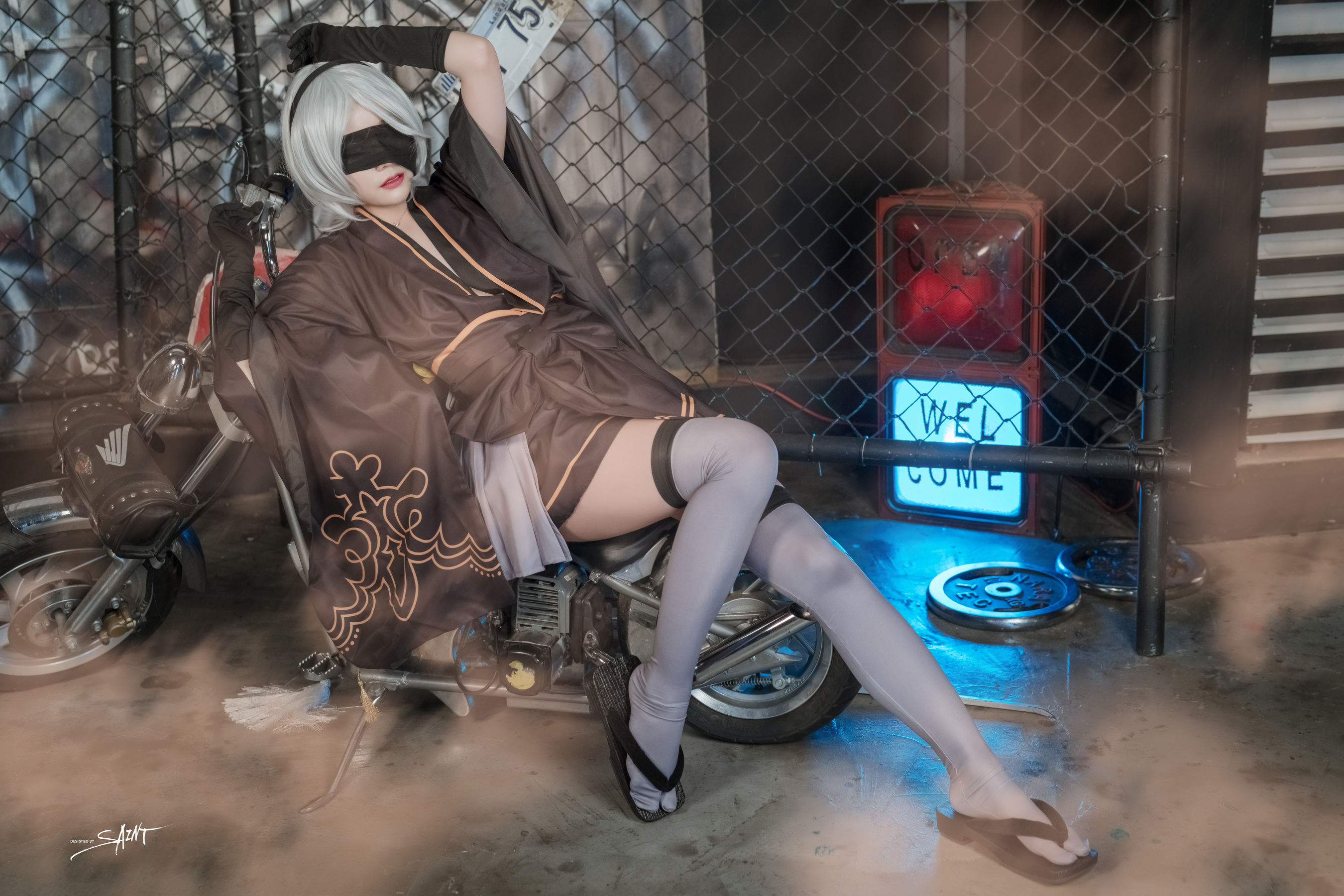 [saintphotolife]  Yuna - Yuna\'s Cos Vol.04 KDA Akali & Nier Automata