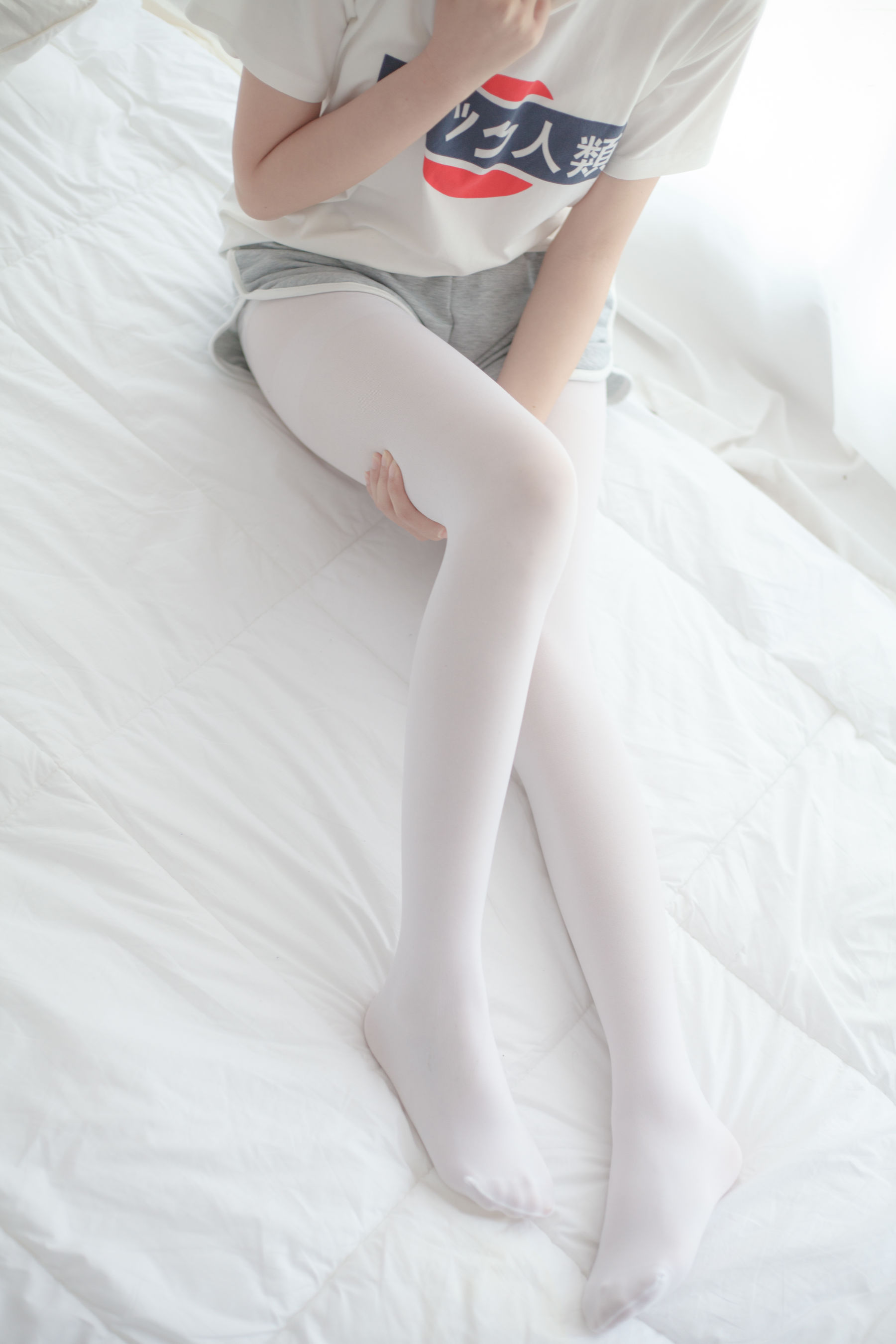 [少女秩序] VOL.001 休闲白丝少女
