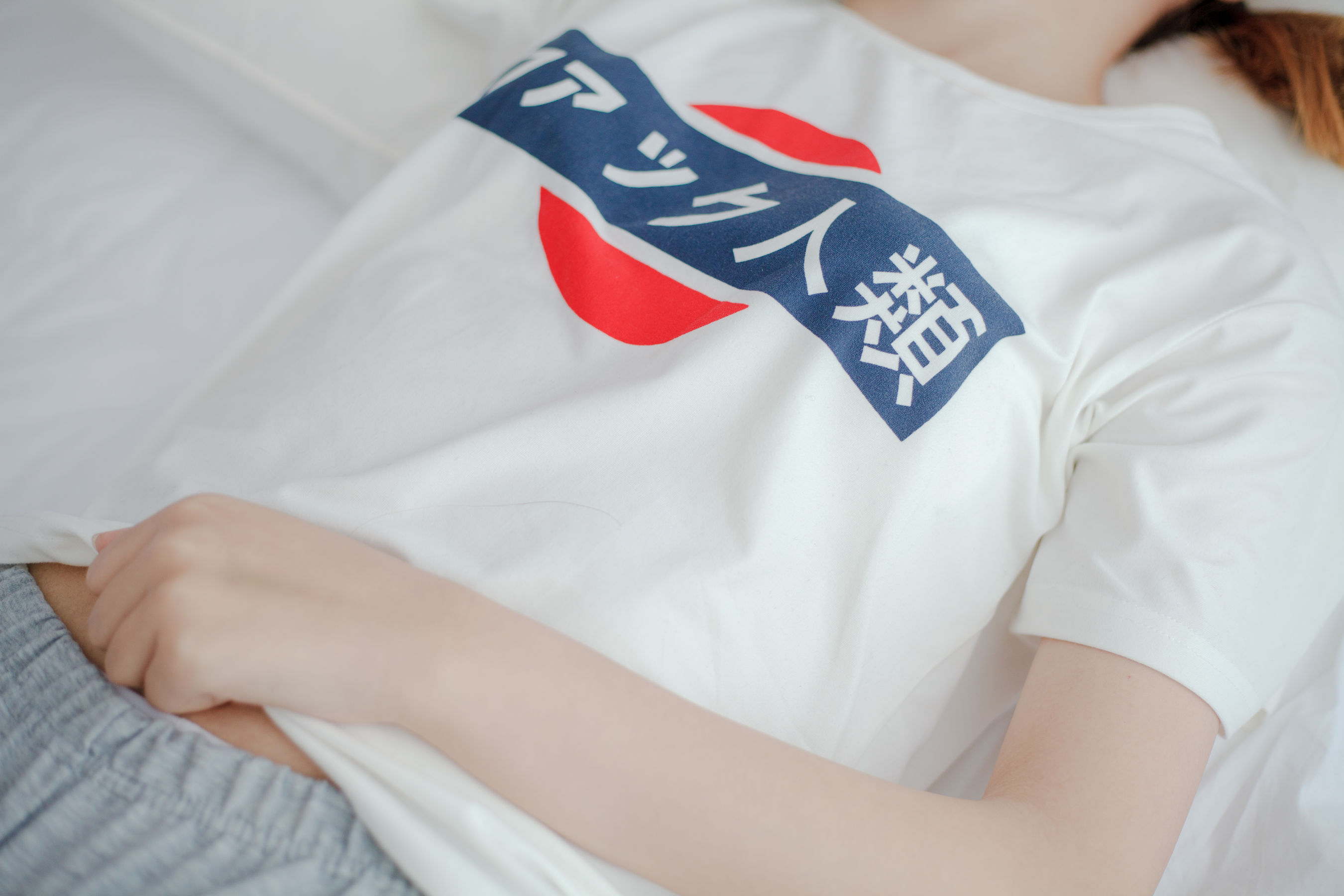 [少女秩序] VOL.001 休闲白丝少女
