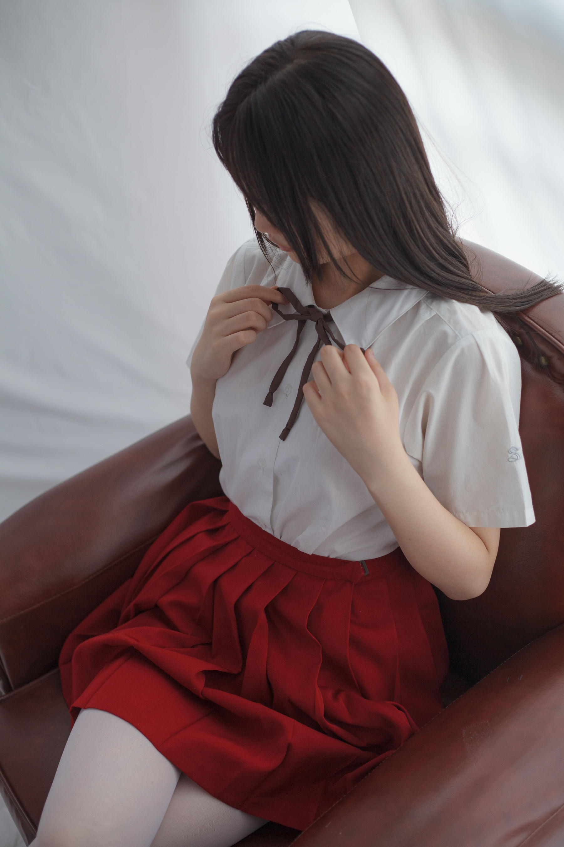 [少女秩序] VOL.004 白丝红裙