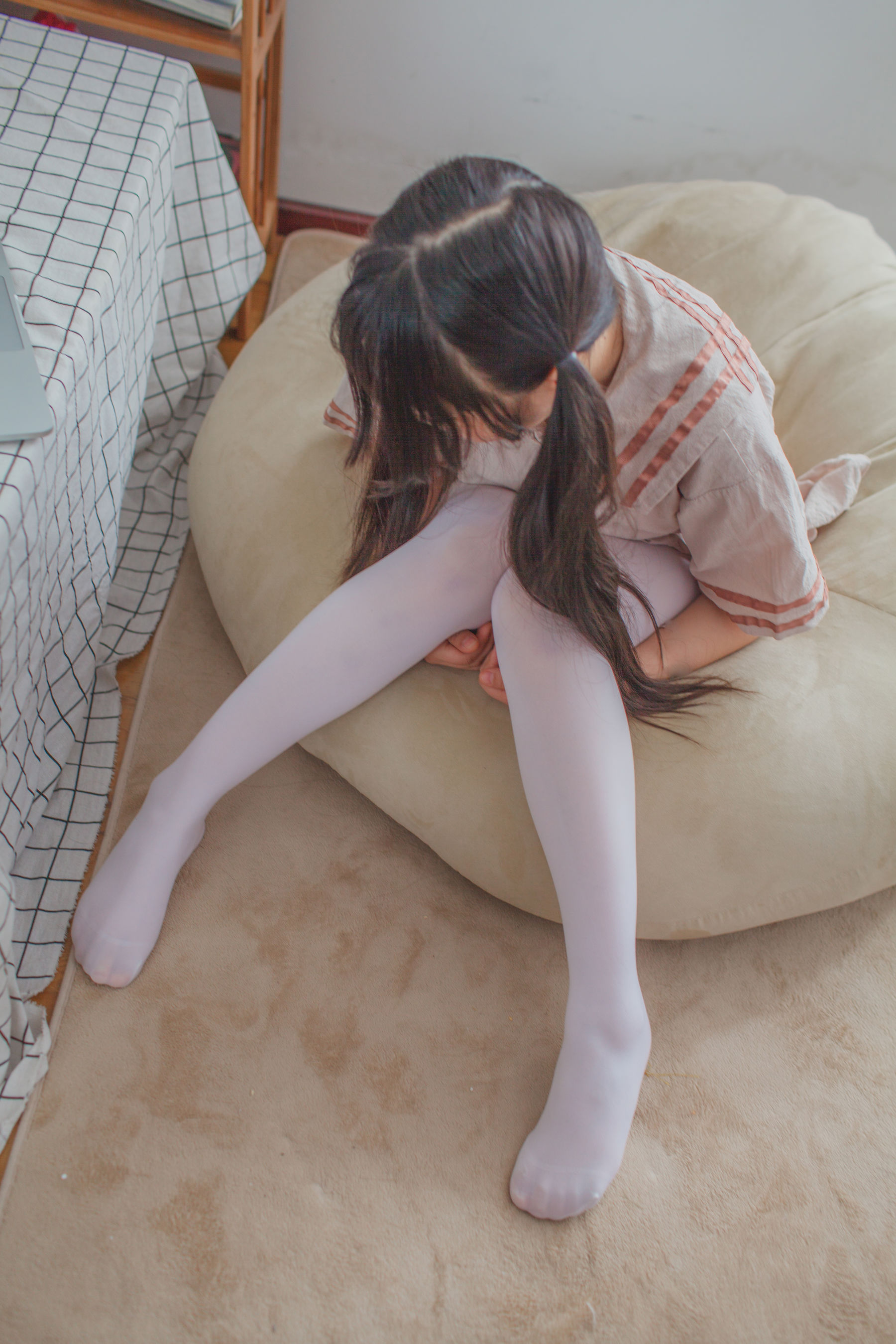 [少女秩序] VOL.014 JK白丝美足