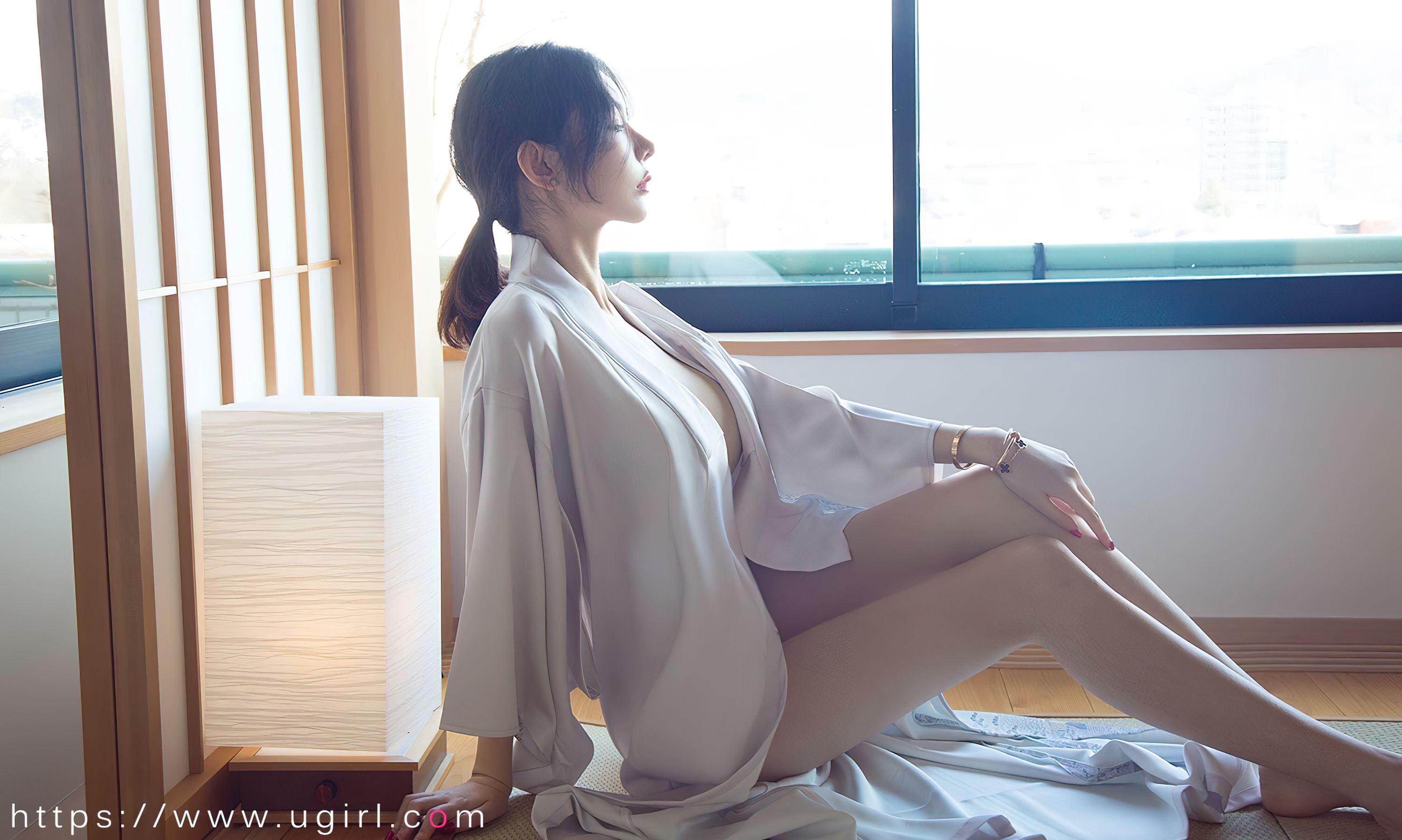 [爱尤物Ugirls] No.2485 萌琪琪 性感瞬间