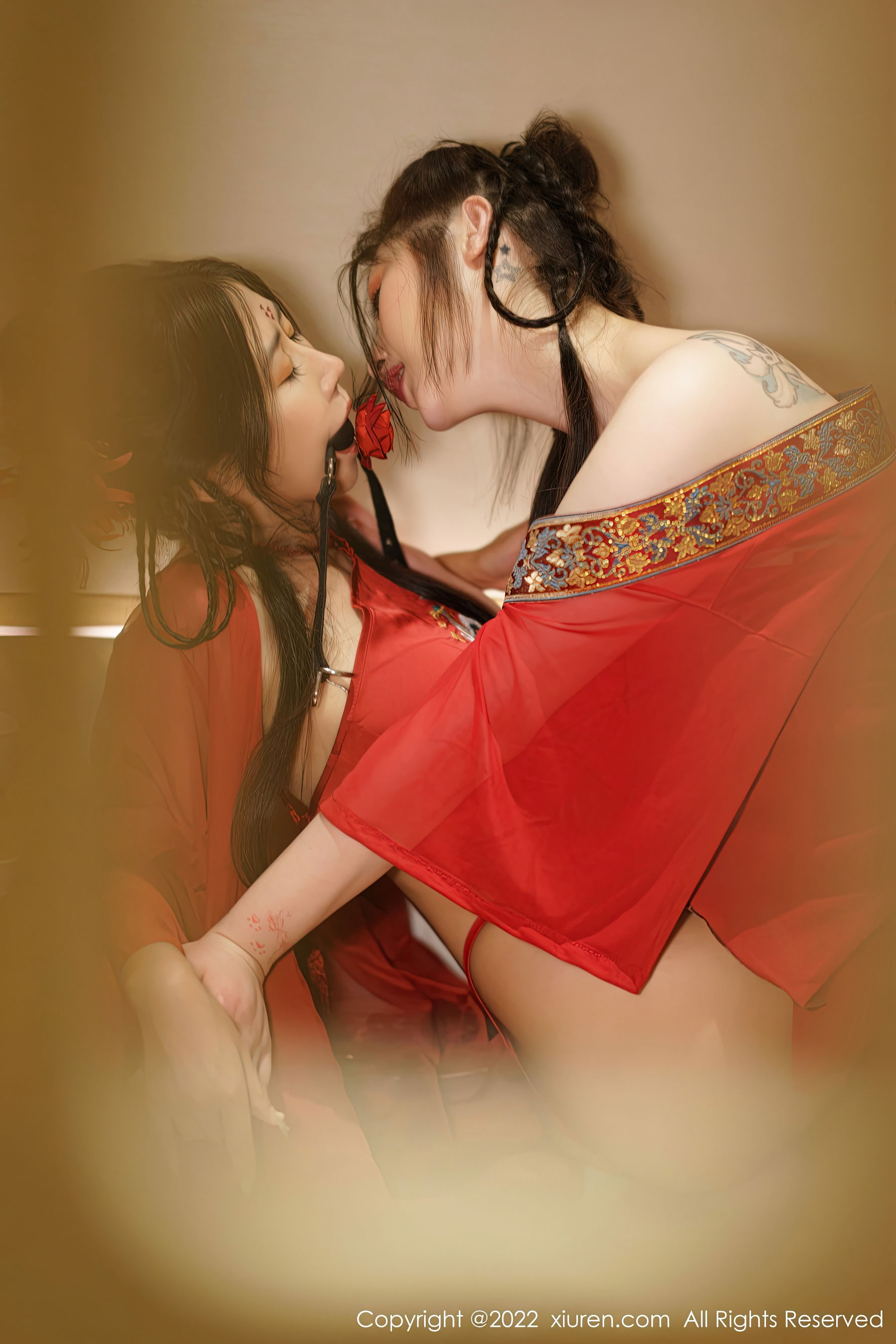 [秀人XiuRen] No.6068 laura阿姣&妲己_Toxic