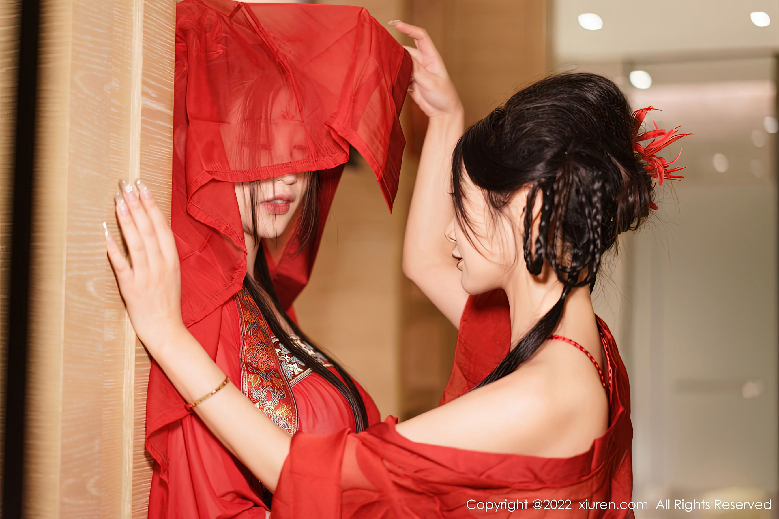 [秀人XiuRen] No.6068 laura阿姣&妲己_Toxic