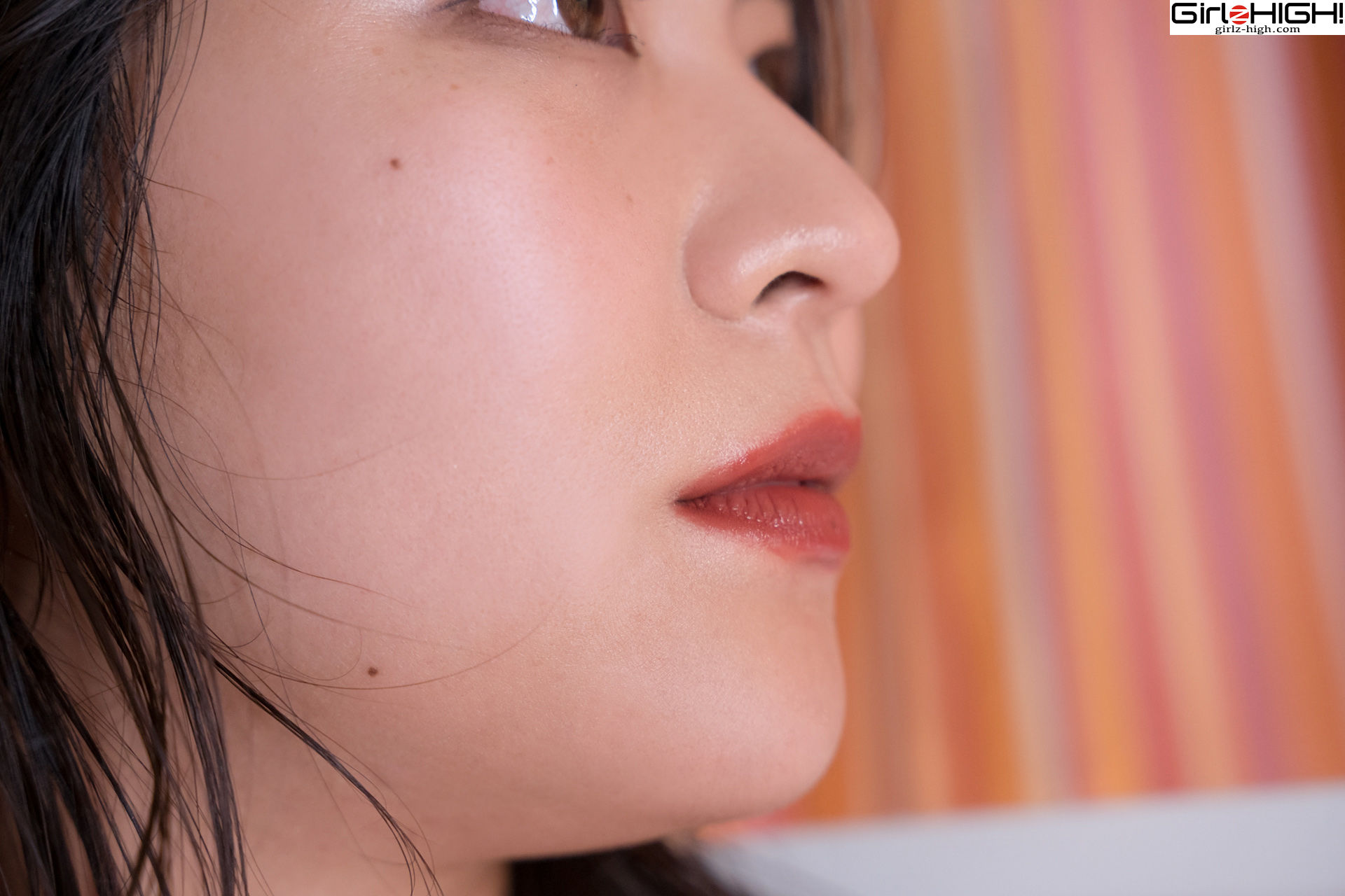 [Girlz-High] Shiori Mizukoshi 水越しおり - bfaz_036_004