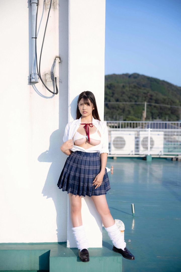 [photobook] Aoi Fujino 藤乃あおい - 制服を脱ぐとき