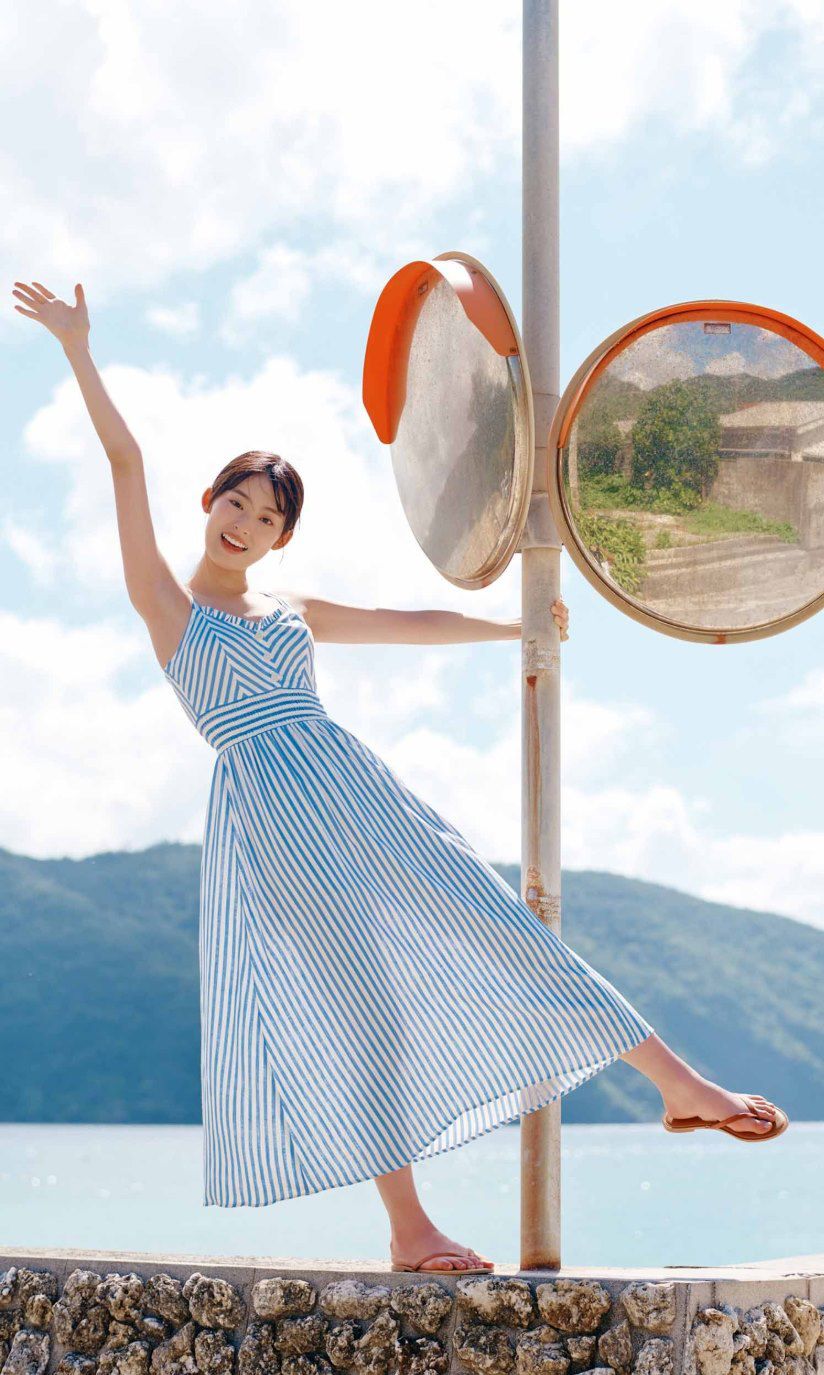[photobook] Ayaka Imoto 井本彩花「ヒロインは凛として美しい17歳。」
