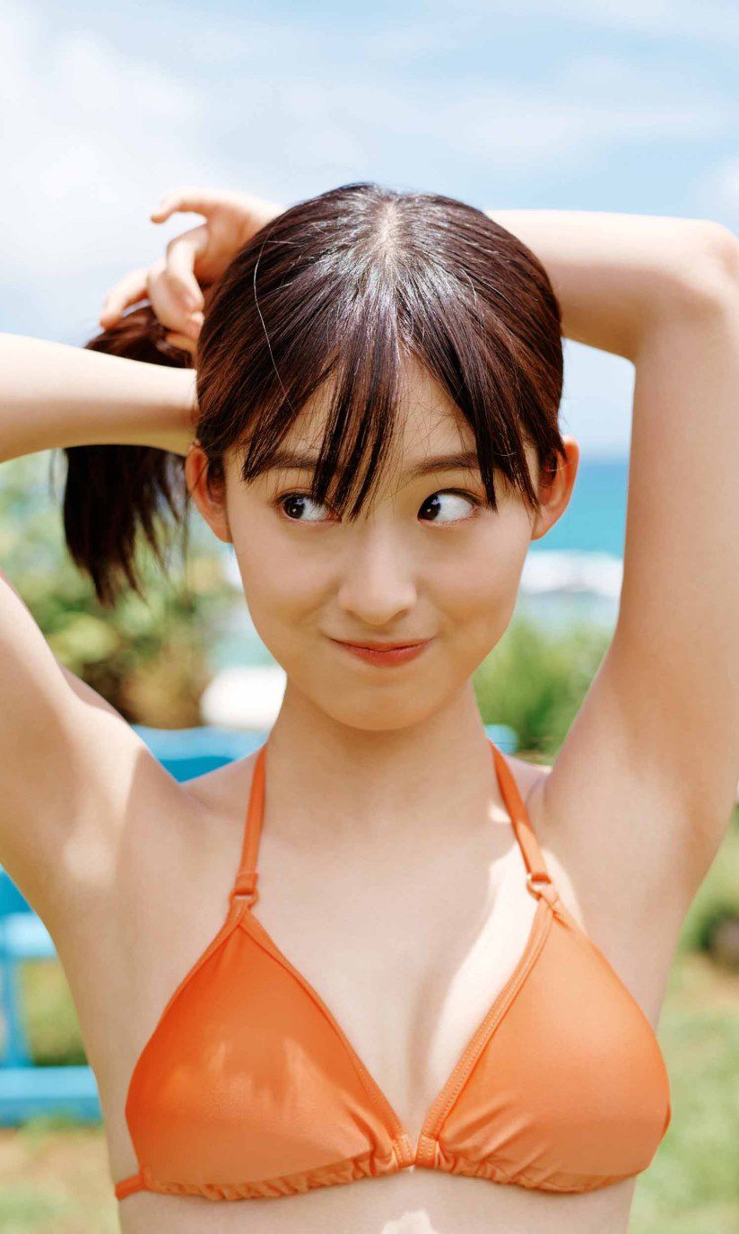 [photobook] Ayaka Imoto 井本彩花「ヒロインは凛として美しい17歳。」