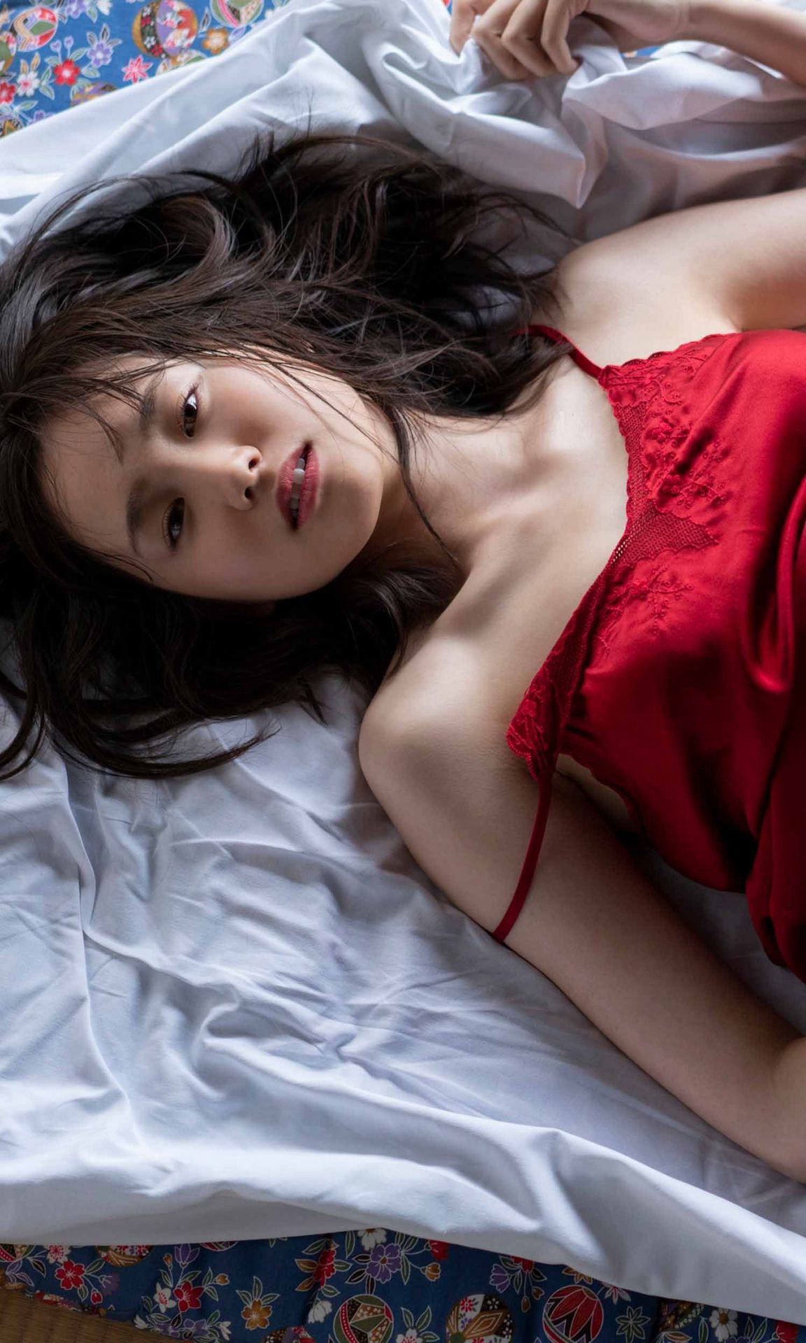 [photobook] ICHIKA OSAKI 尾碕真花写真集「オトナイチカ」