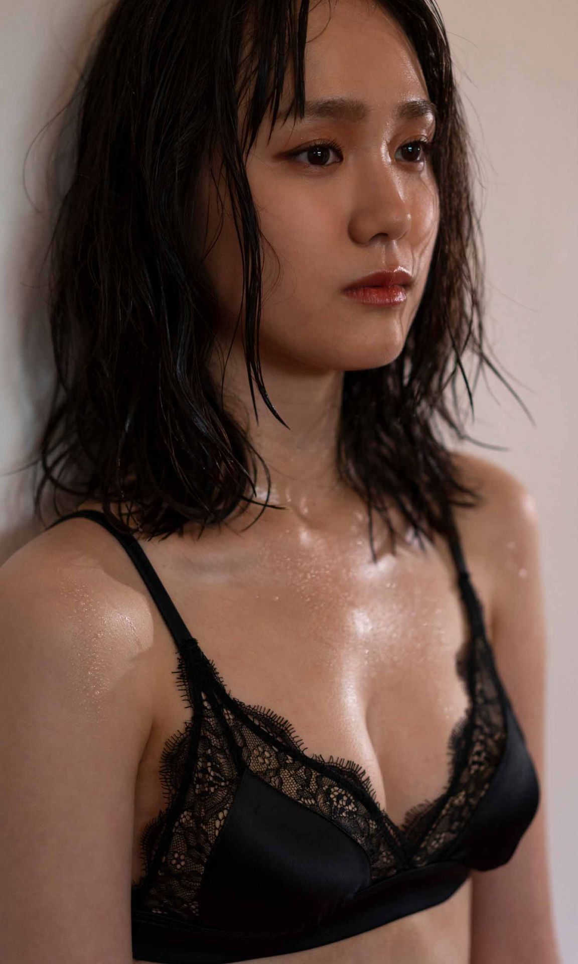 [photobook] ICHIKA OSAKI 尾碕真花写真集「オトナイチカ」