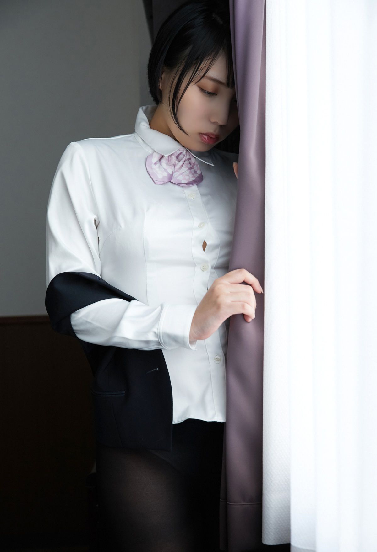 [photobook] Kaoru Yasui 安位薫 - A new employee Yasui-san 新入社員の安位さん