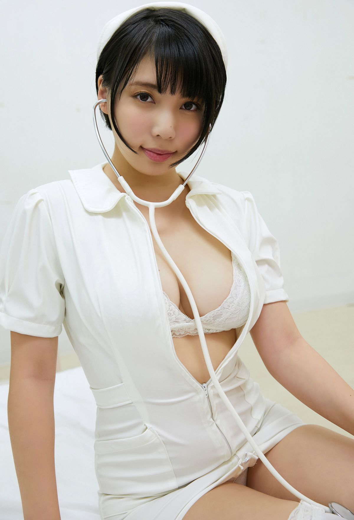 [photobook] Kaoru Yasui 安位薫 - Yasui is in charge today 本日担当の安位です｡