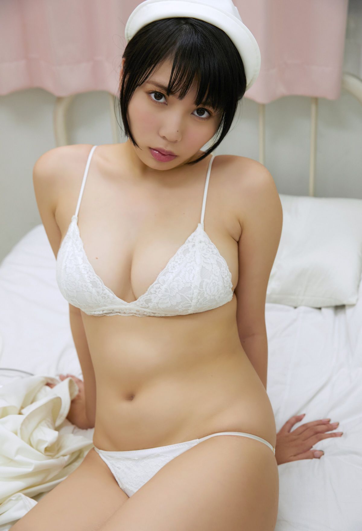 [photobook] Kaoru Yasui 安位薫 - Yasui is in charge today 本日担当の安位です｡