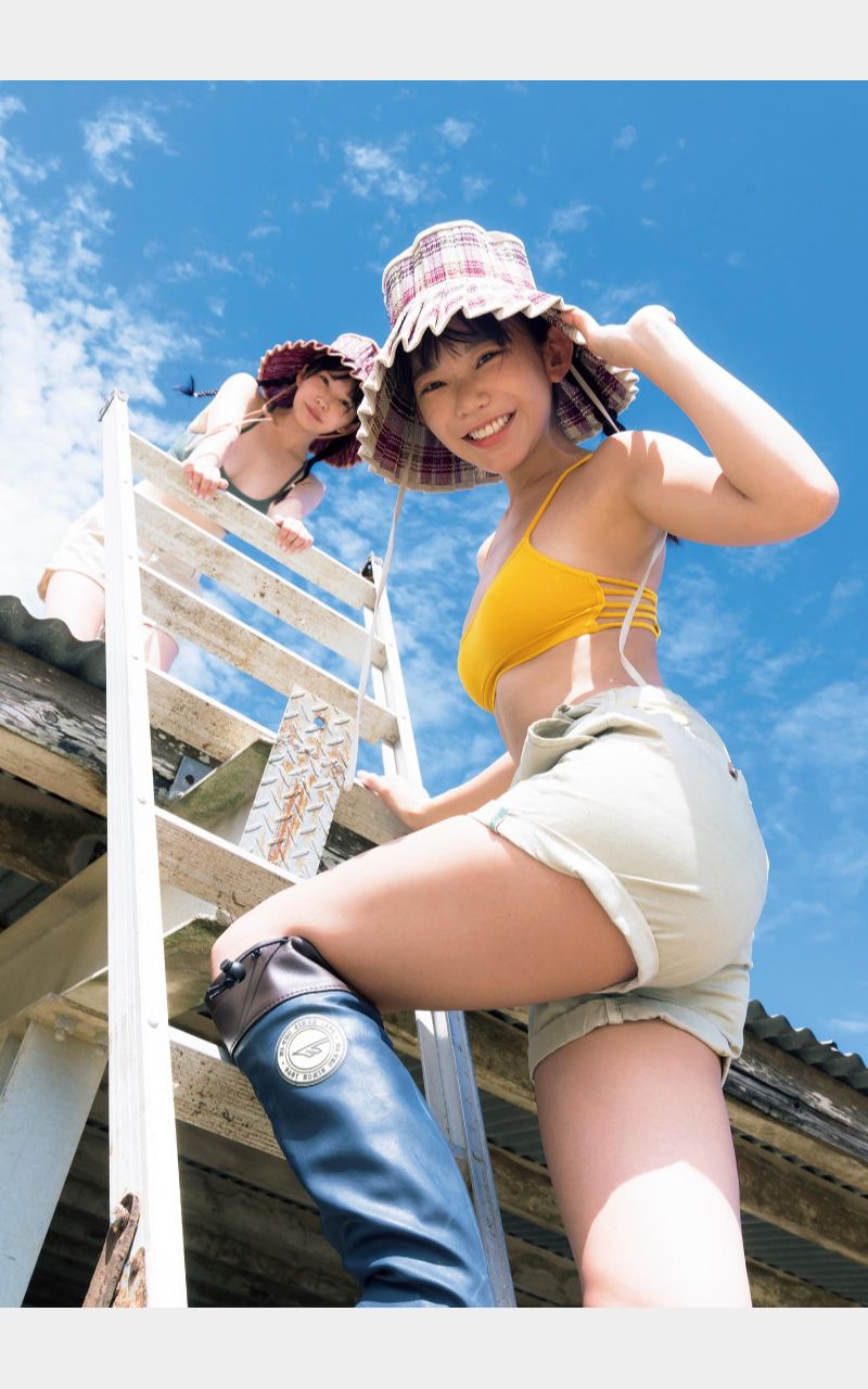 [photobook] Marina Nagasawa 長澤茉里奈 & Seera Nagasawa 長澤聖愛 - W pocchi