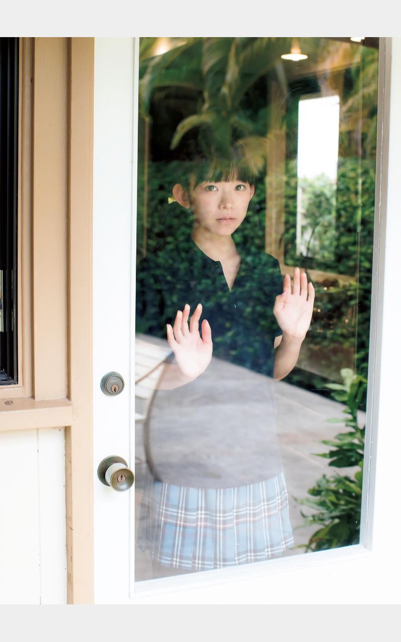 [photobook] Marina Nagasawa 長澤茉里奈 pocchi² A