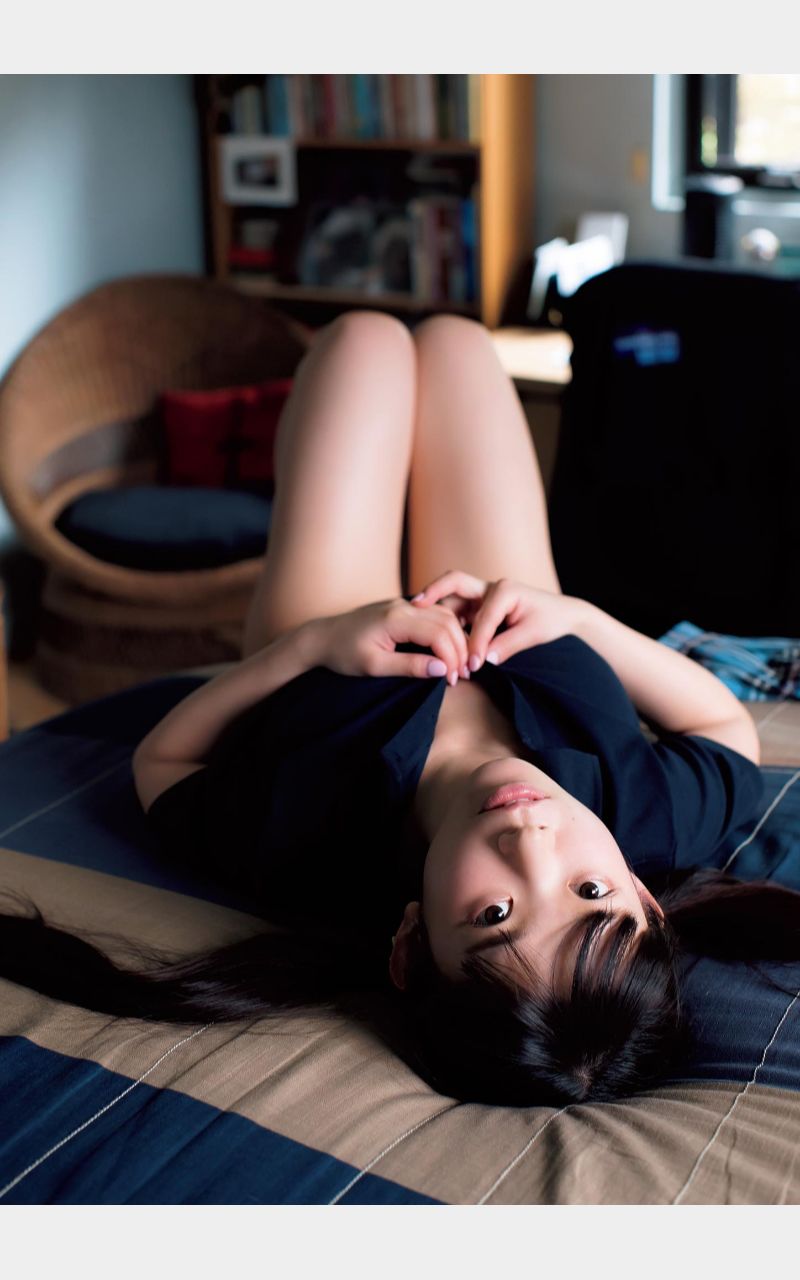 [photobook] Marina Nagasawa 長澤茉里奈 pocchi² A