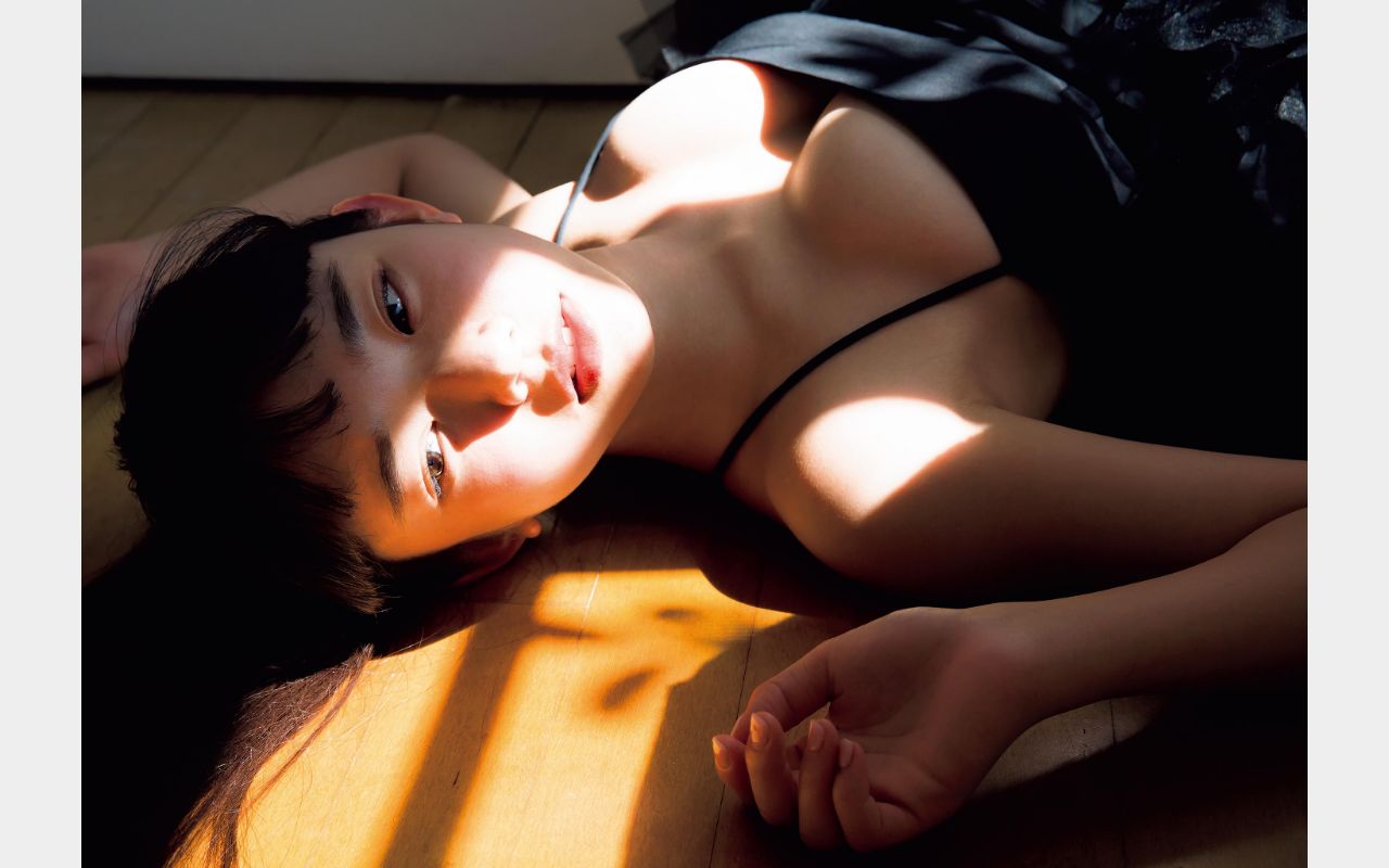 [photobook] Marina Nagasawa 長澤茉里奈 pocchi² A