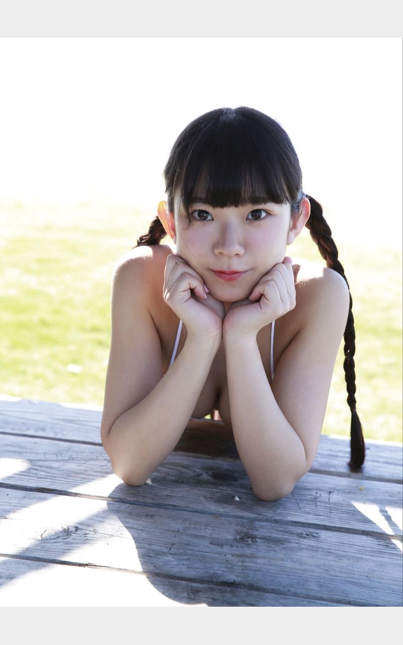 [photobook] Marina Nagasawa 長澤茉里奈 pocchi² B