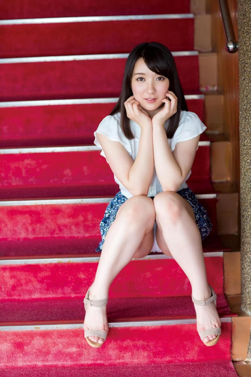 [photobook] Shiori Konno 紺野栞 - Together with Shiori 栞と一緒