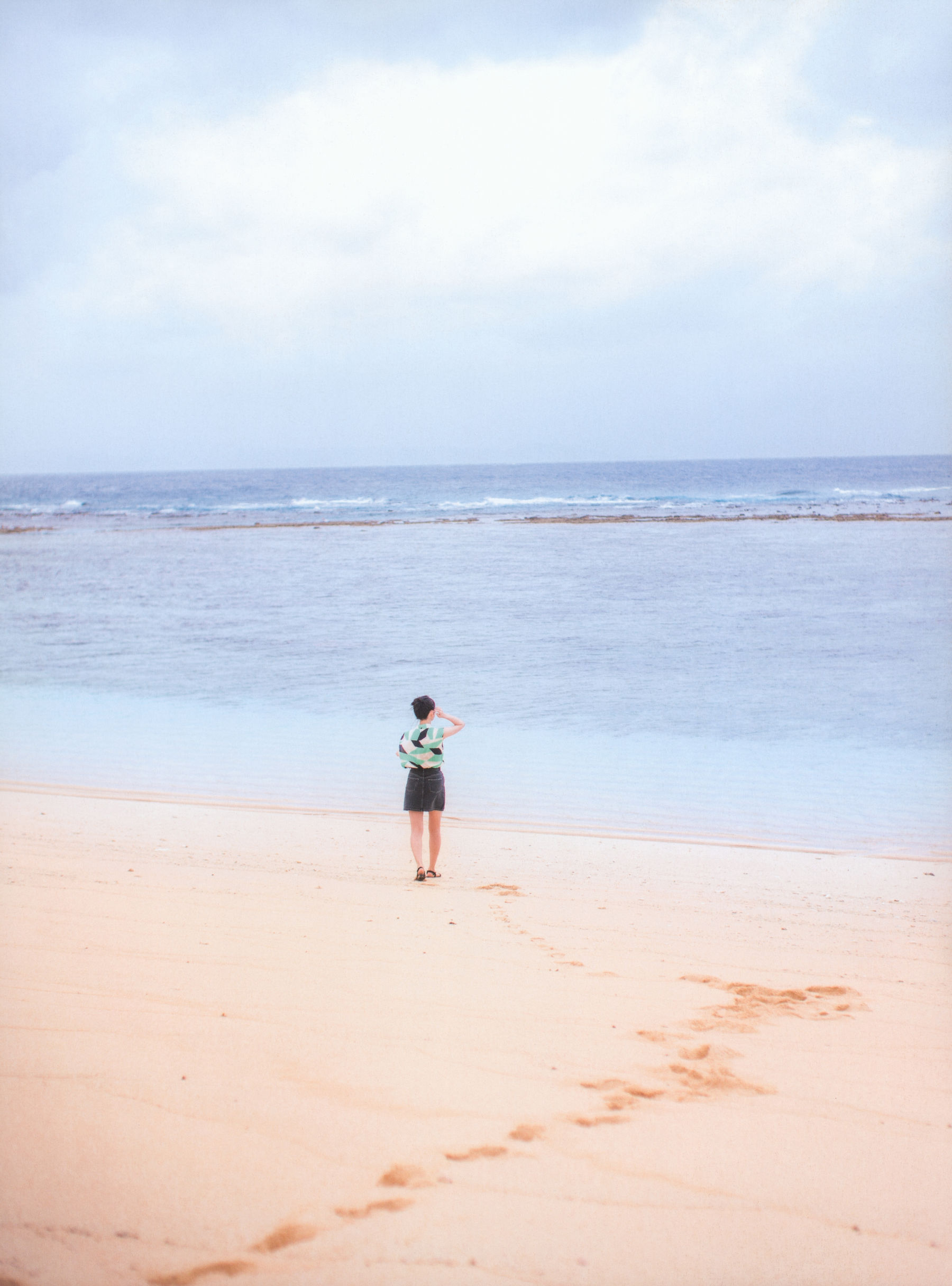 [photobook] 日向坂46 Miku Kanemura 金村美玖 - 羅針盤